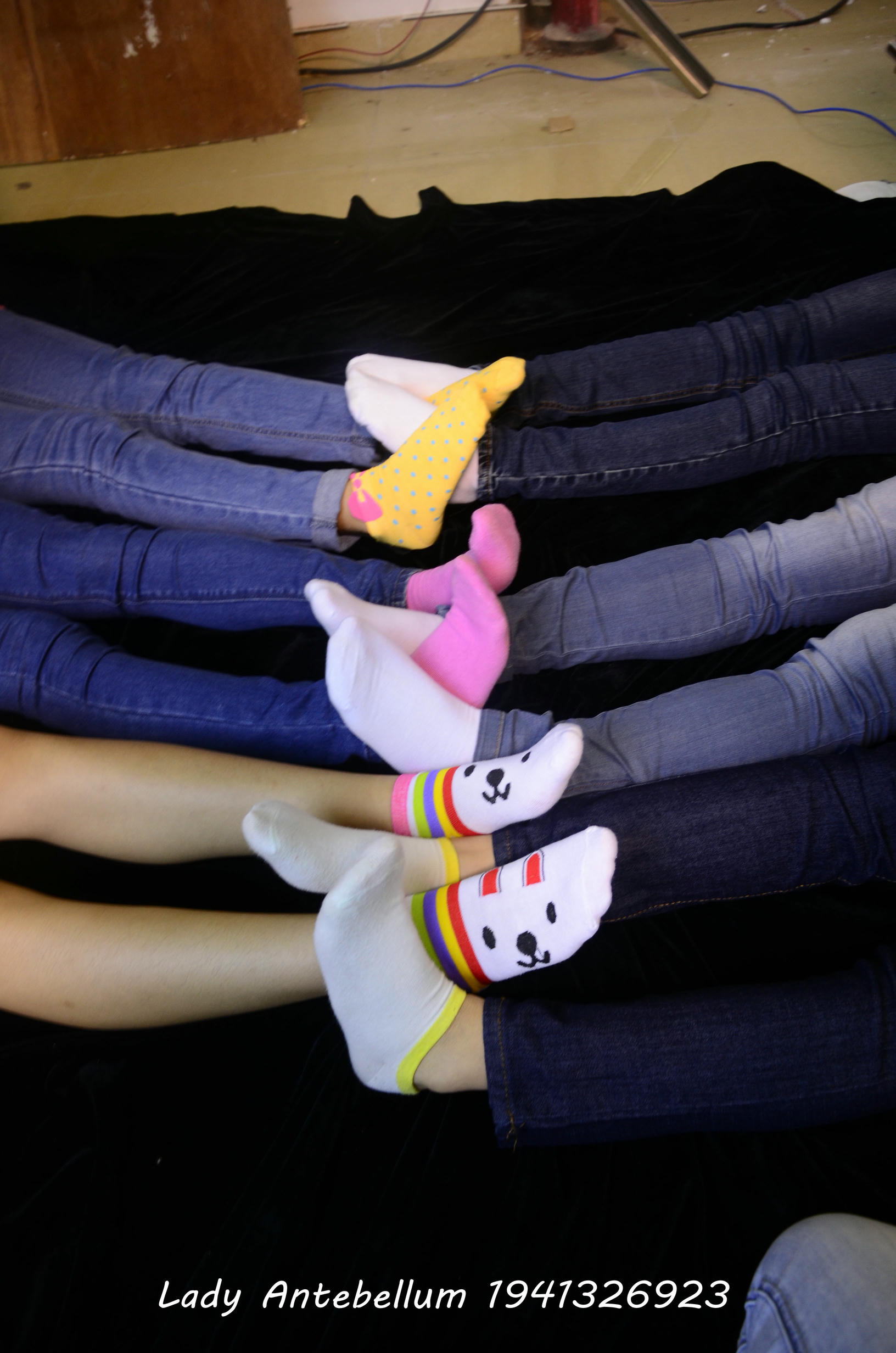 [战前女神] 恋足美腿棉袜女神级摄影套图 004 [314P-365MB]_第7集