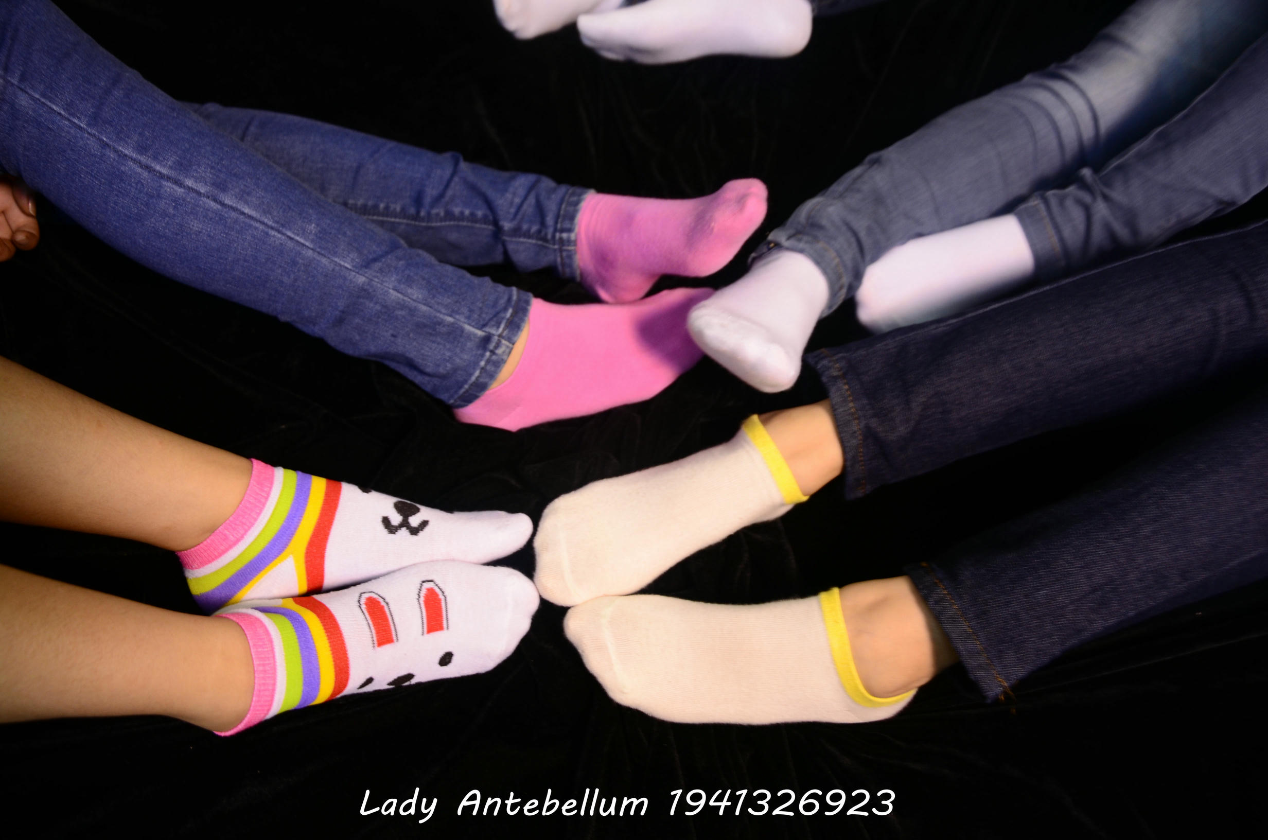 [战前女神] 恋足美腿棉袜女神级摄影套图 004 [314P-365MB]_第8集