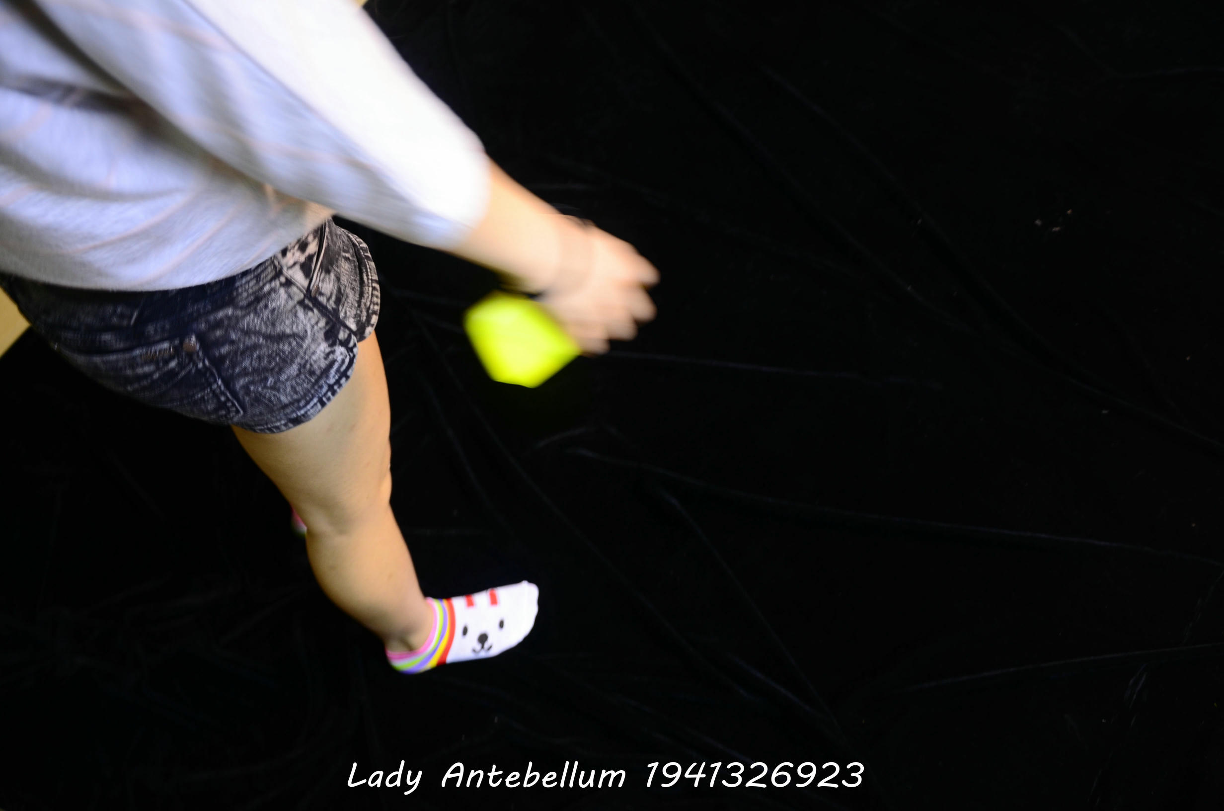 [战前女神] 恋足美腿棉袜女神级摄影套图 004 [314P-365MB]_第1集