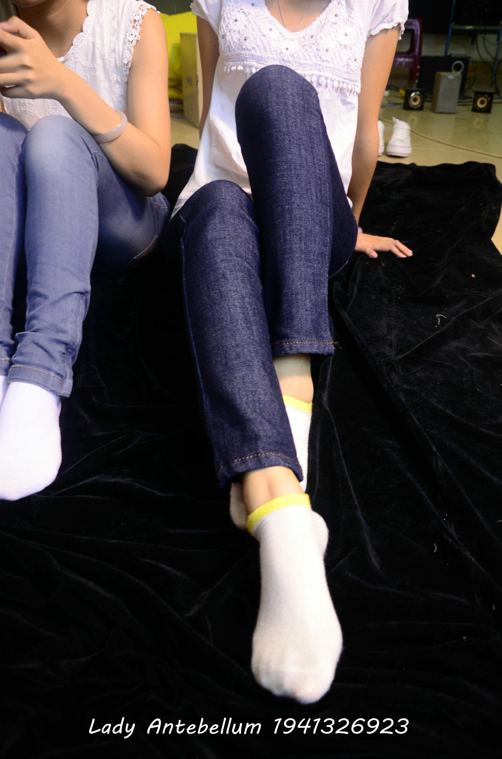 [战前女神] 恋足美腿棉袜女神级摄影套图 004 [314P-365MB]_第9集