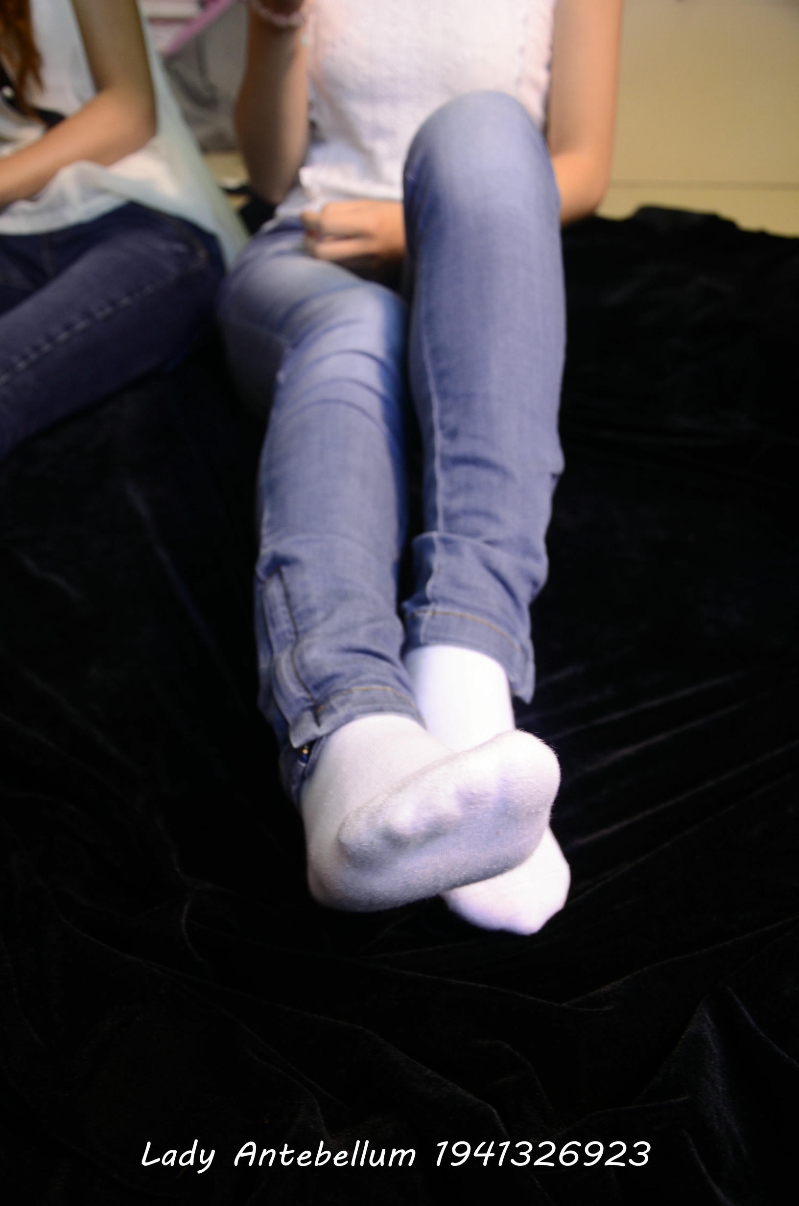 [战前女神] 恋足美腿棉袜女神级摄影套图 004 [314P-365MB]_第9集