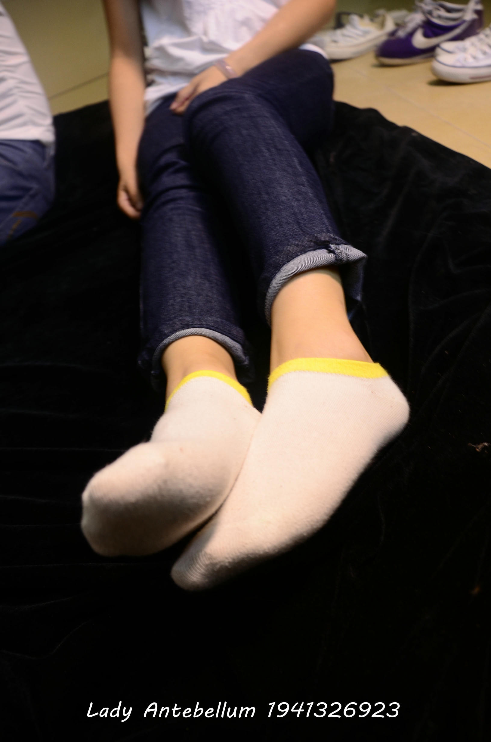 [战前女神] 恋足美腿棉袜女神级摄影套图 004 [314P-365MB]_第10集