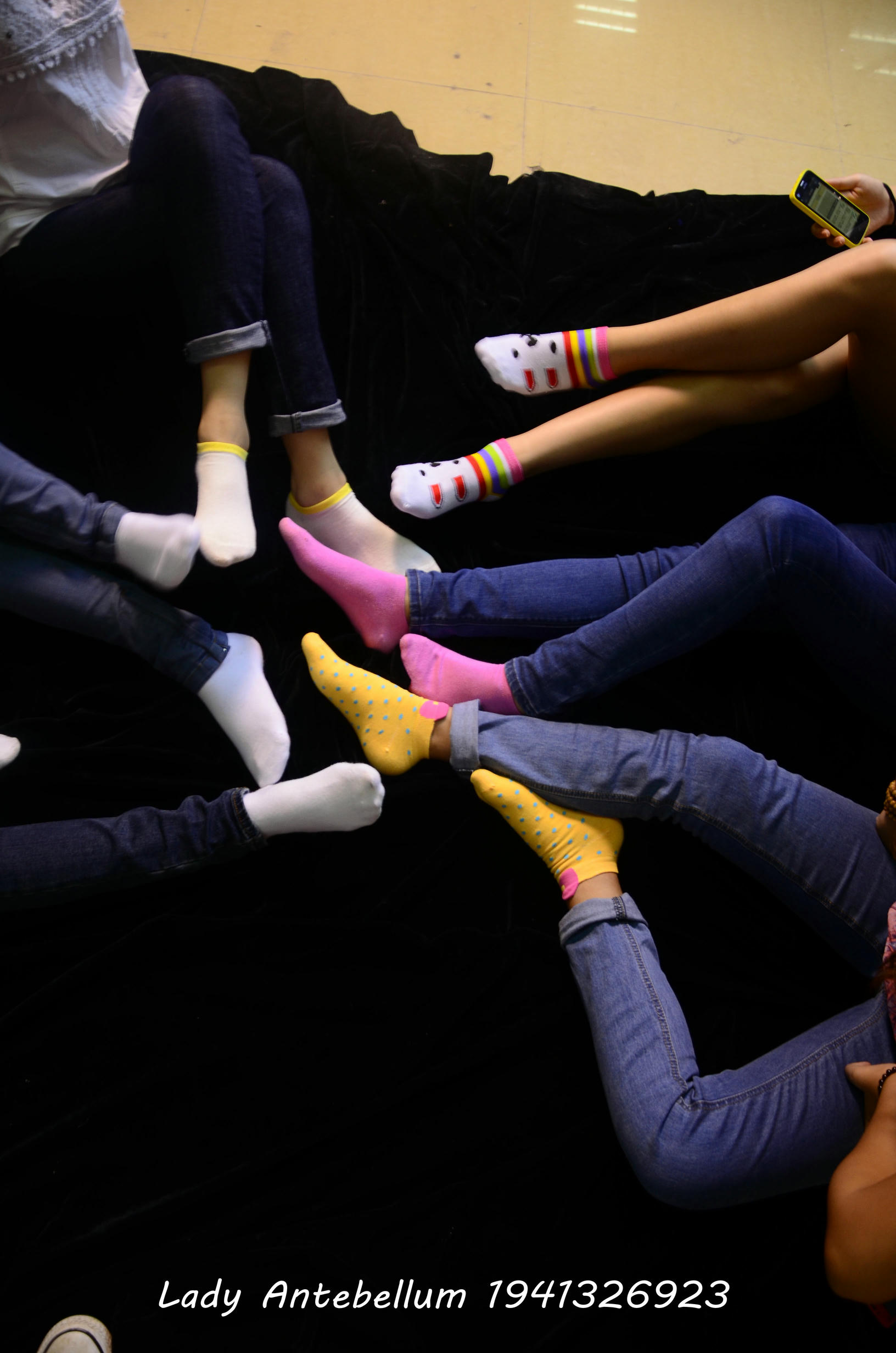 [战前女神] 恋足美腿棉袜女神级摄影套图 004 [314P-365MB]_第11集