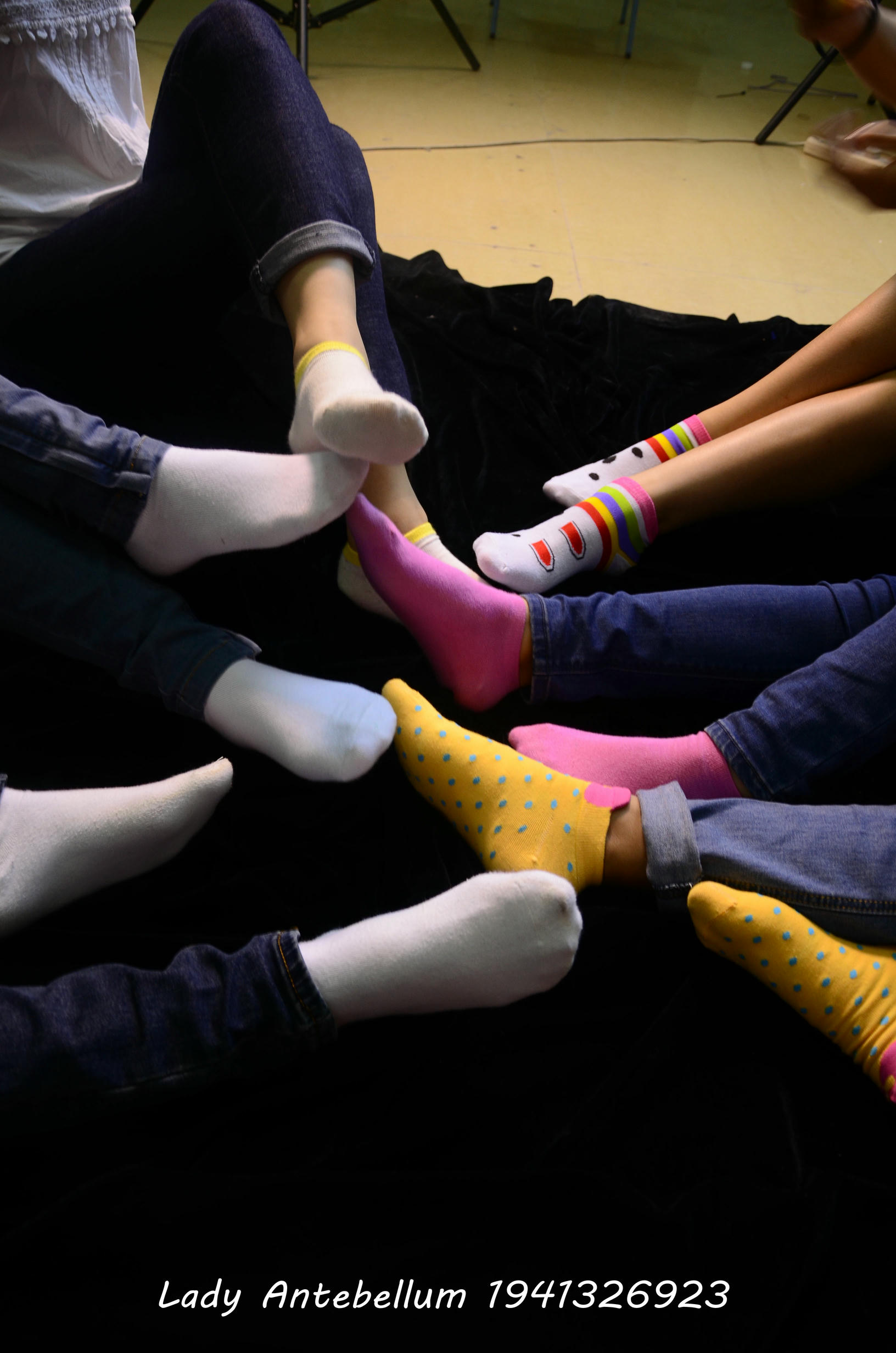 [战前女神] 恋足美腿棉袜女神级摄影套图 004 [314P-365MB]_第11集