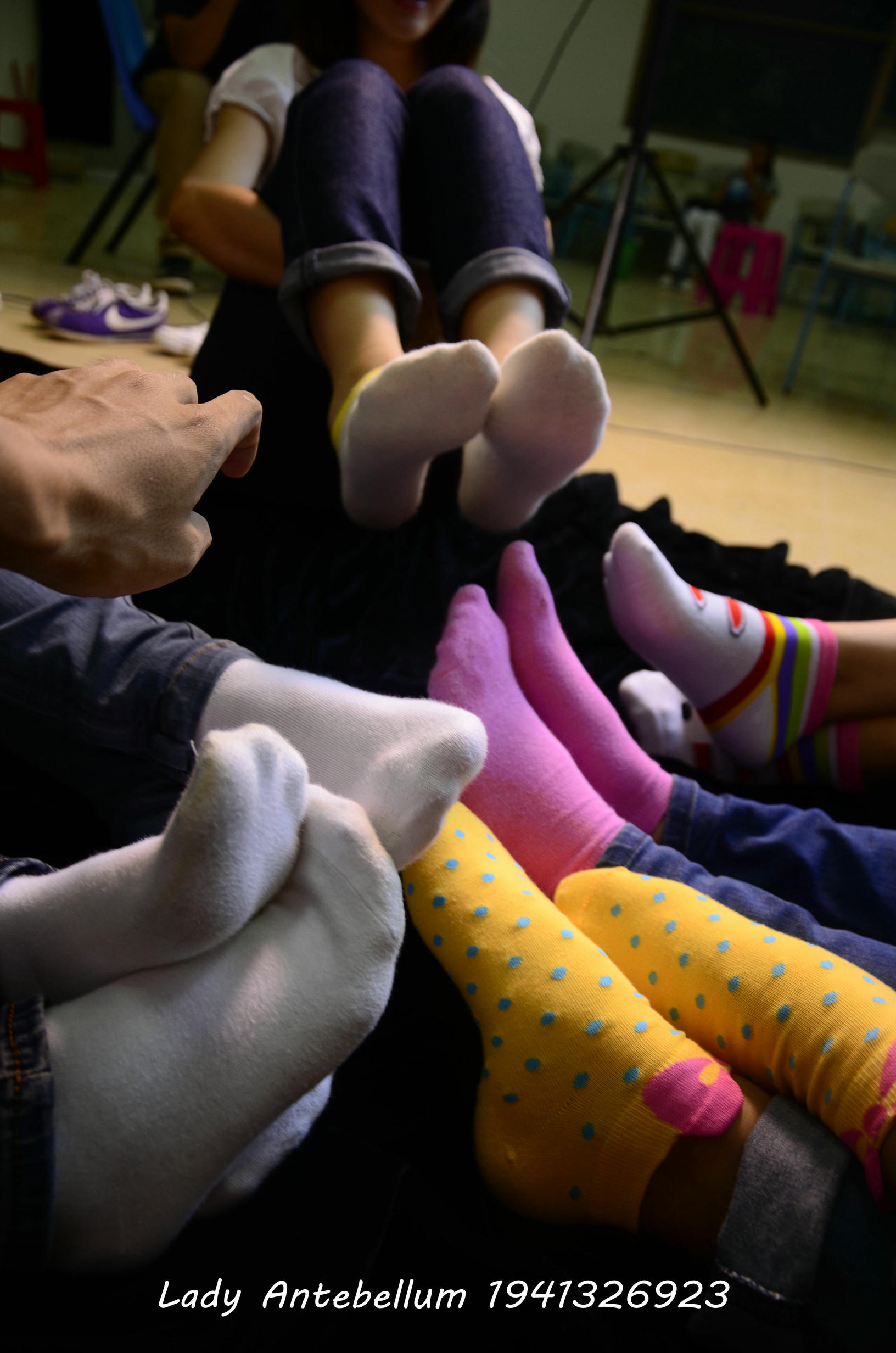 [战前女神] 恋足美腿棉袜女神级摄影套图 004 [314P-365MB]_第11集