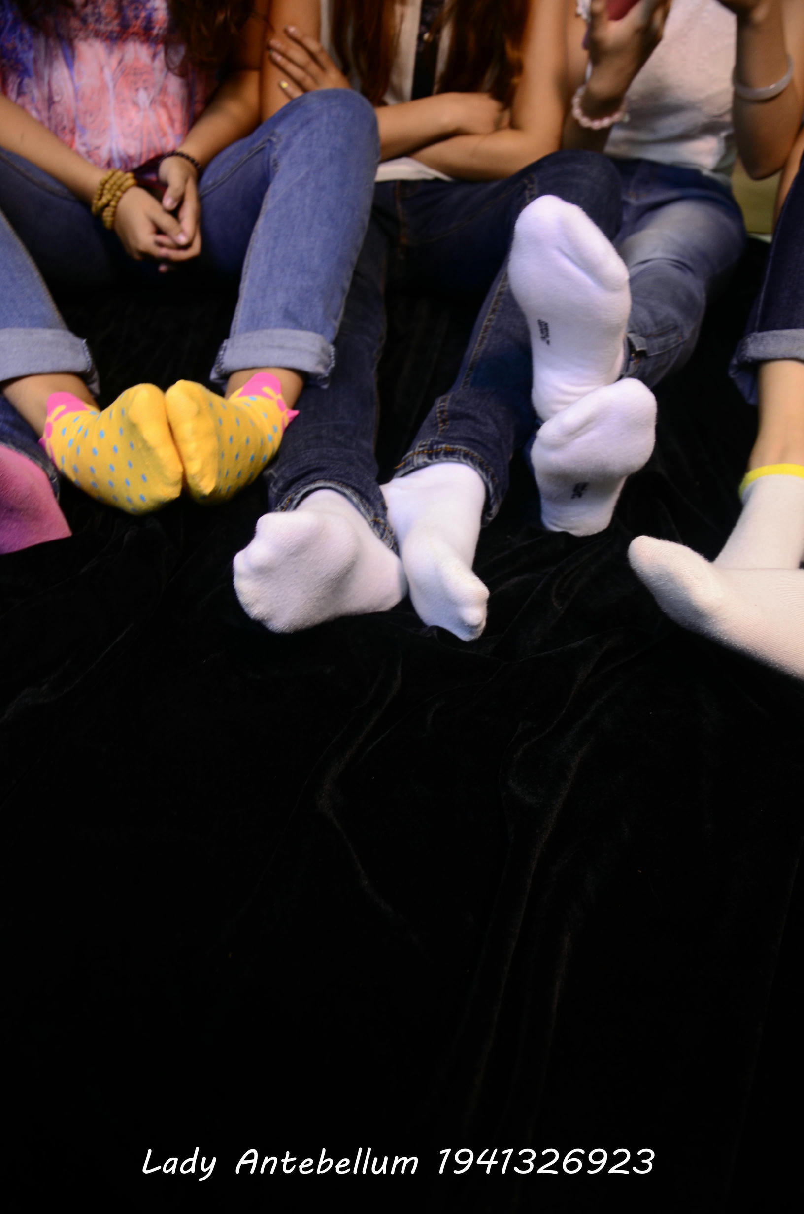 [战前女神] 恋足美腿棉袜女神级摄影套图 004 [314P-365MB]_第13集