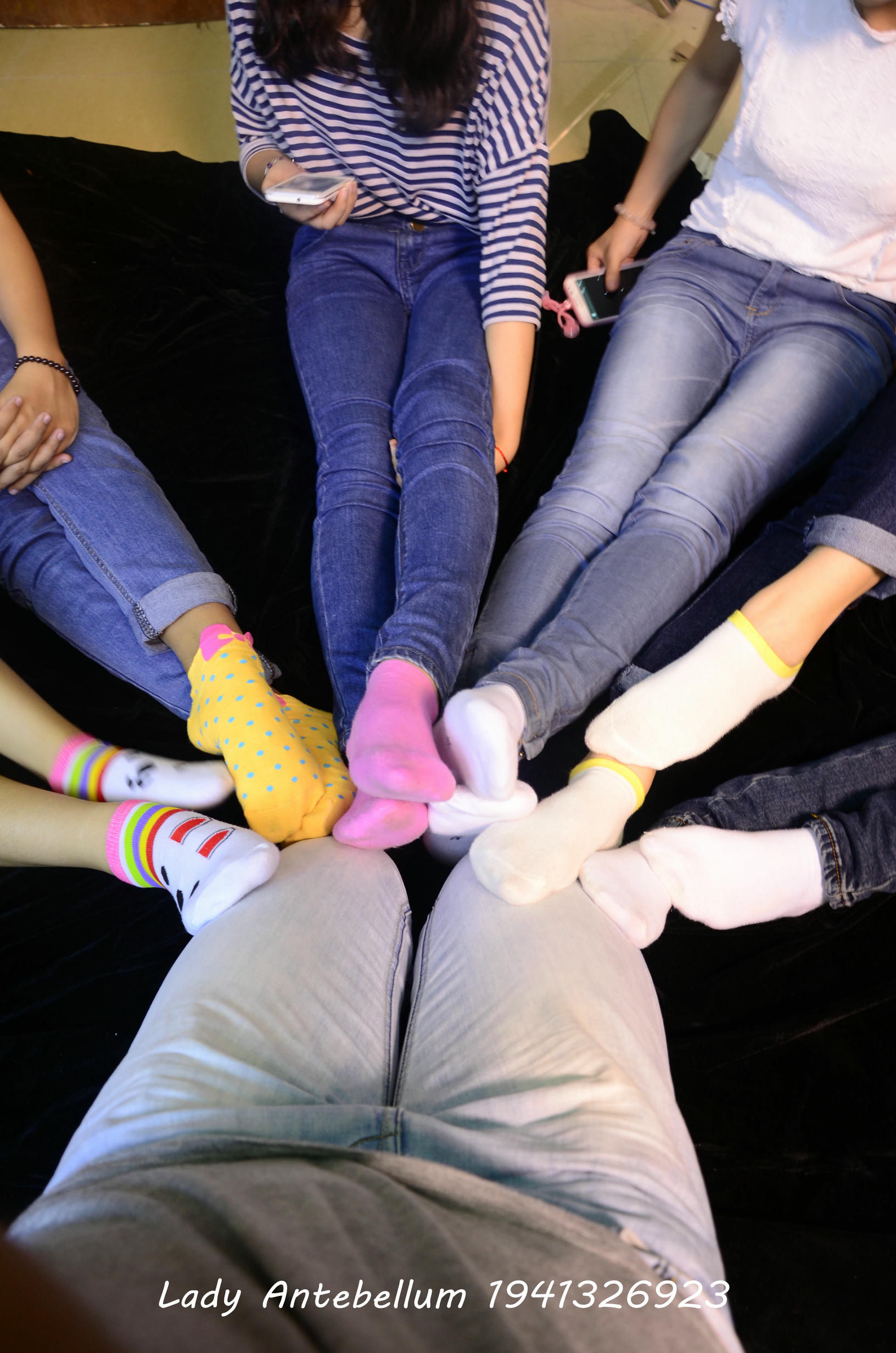 [战前女神] 恋足美腿棉袜女神级摄影套图 004 [314P-365MB]_第16集