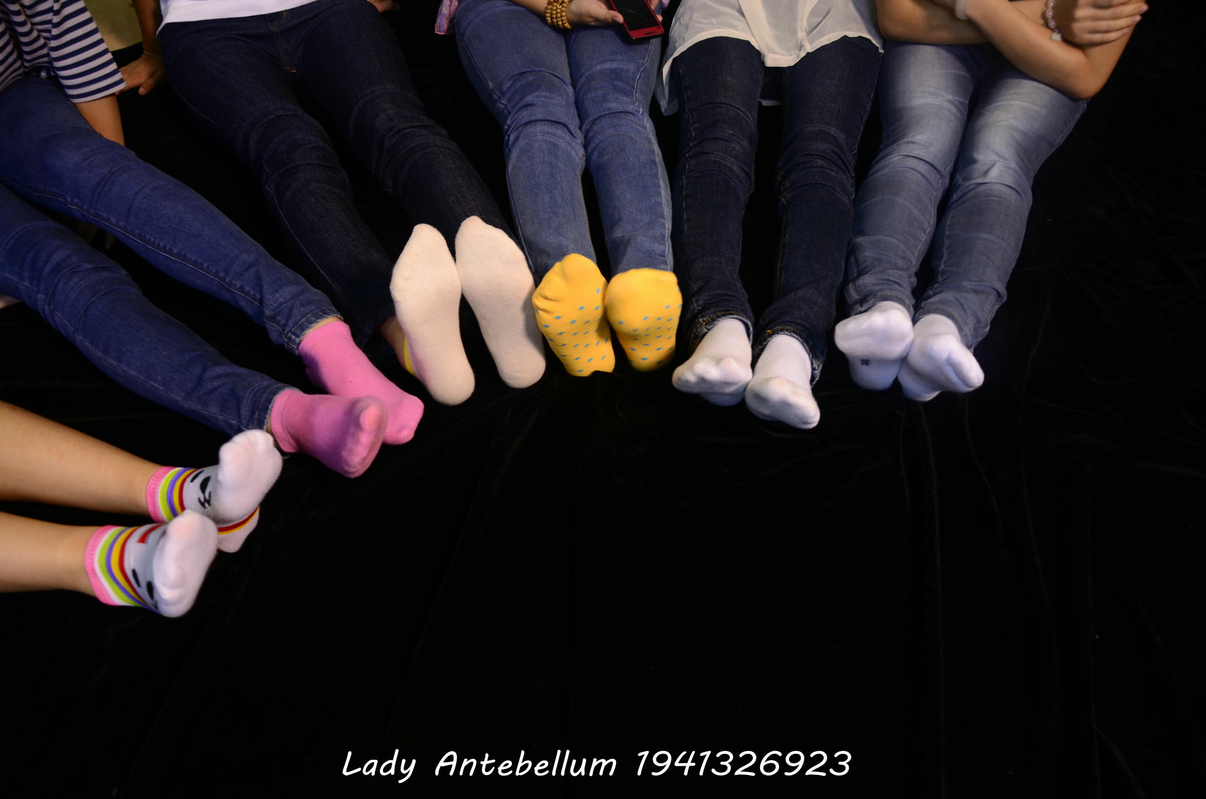 [战前女神] 恋足美腿棉袜女神级摄影套图 004 [314P-365MB]_第3集