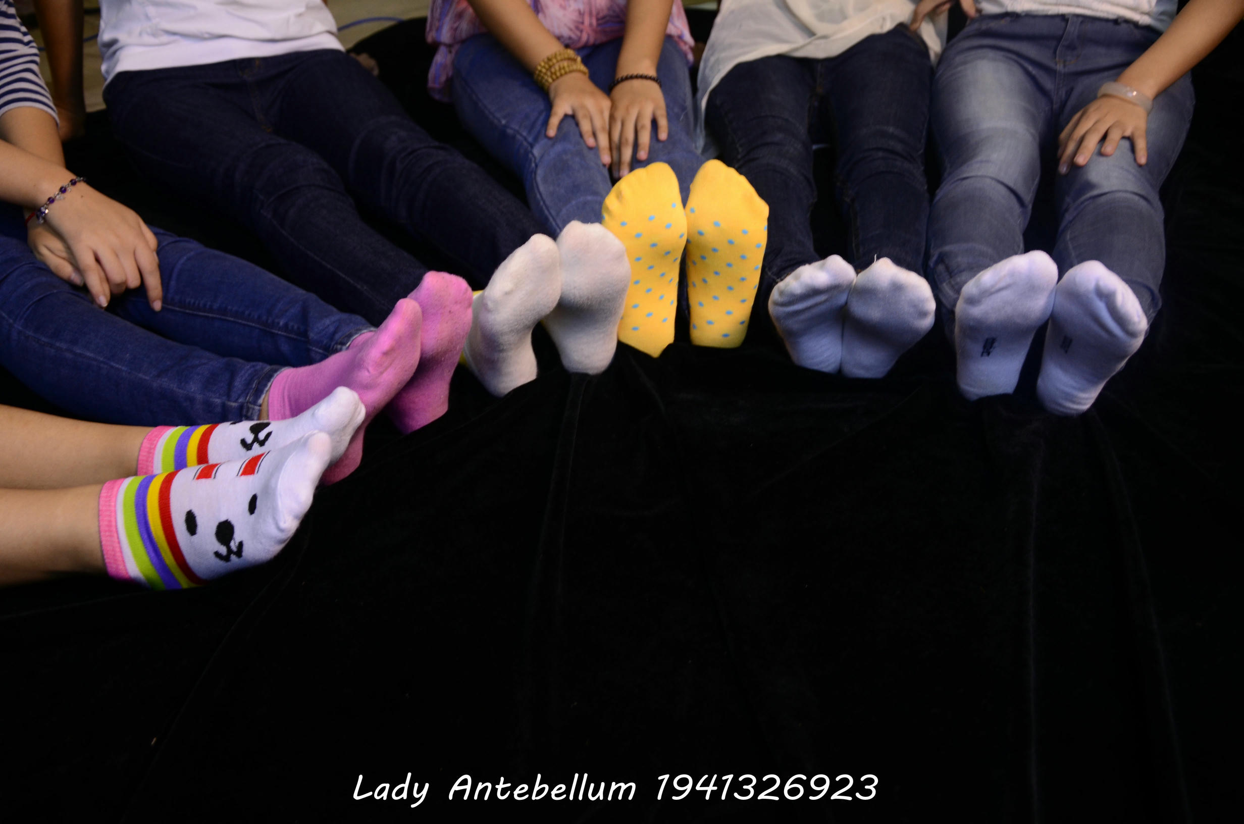 [战前女神] 恋足美腿棉袜女神级摄影套图 004 [314P-365MB]_第3集