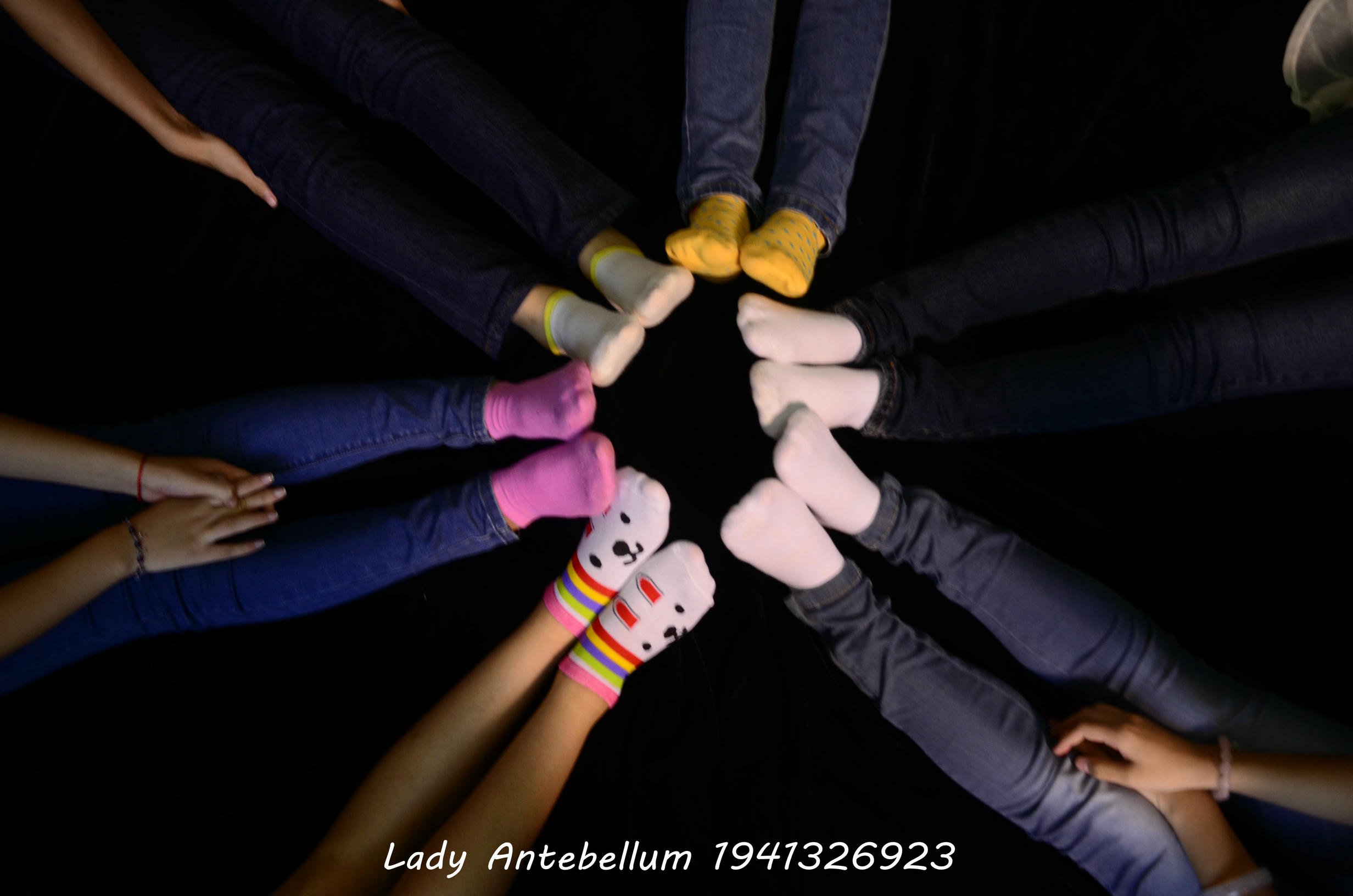 [战前女神] 恋足美腿棉袜女神级摄影套图 004 [314P-365MB]_第3集