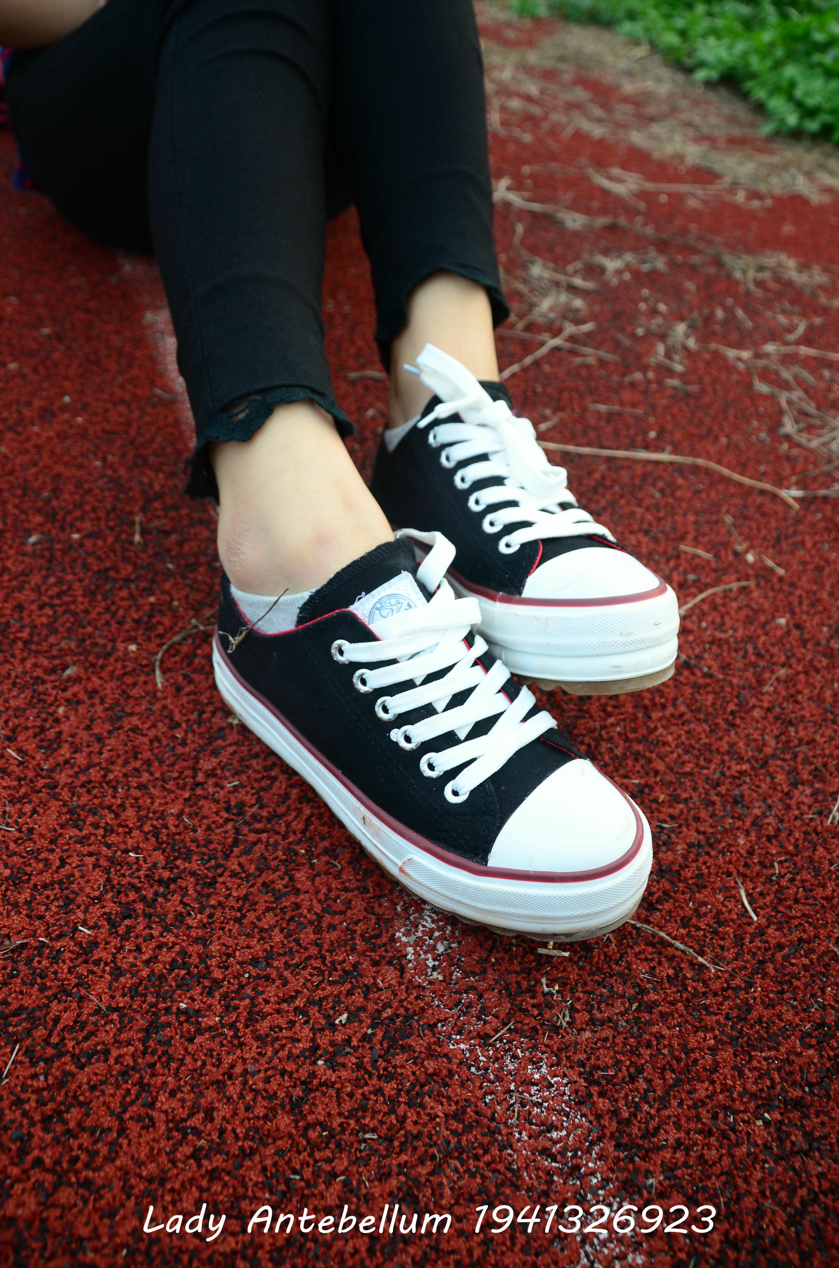 [战前女神] 恋足美腿棉袜女神级摄影套图 041 [92P-199MB]_第1集