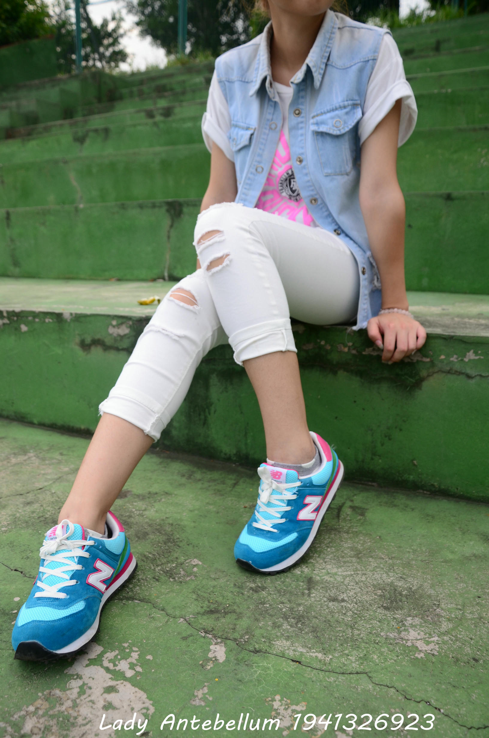 [战前女神] 恋足美腿棉袜女神级摄影套图 043 [103P-171MB]_第1集