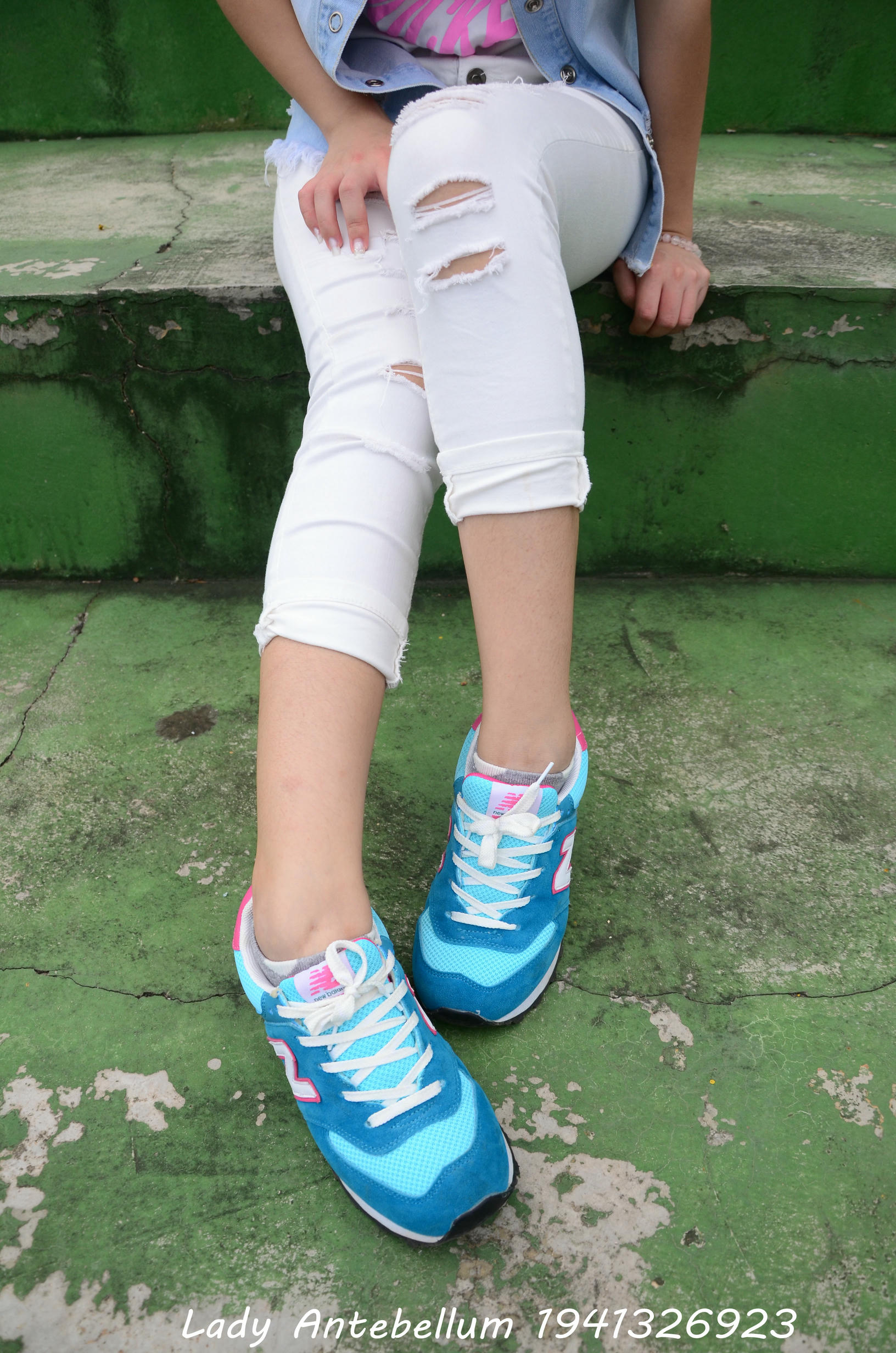 [战前女神] 恋足美腿棉袜女神级摄影套图 043 [103P-171MB]_第1集