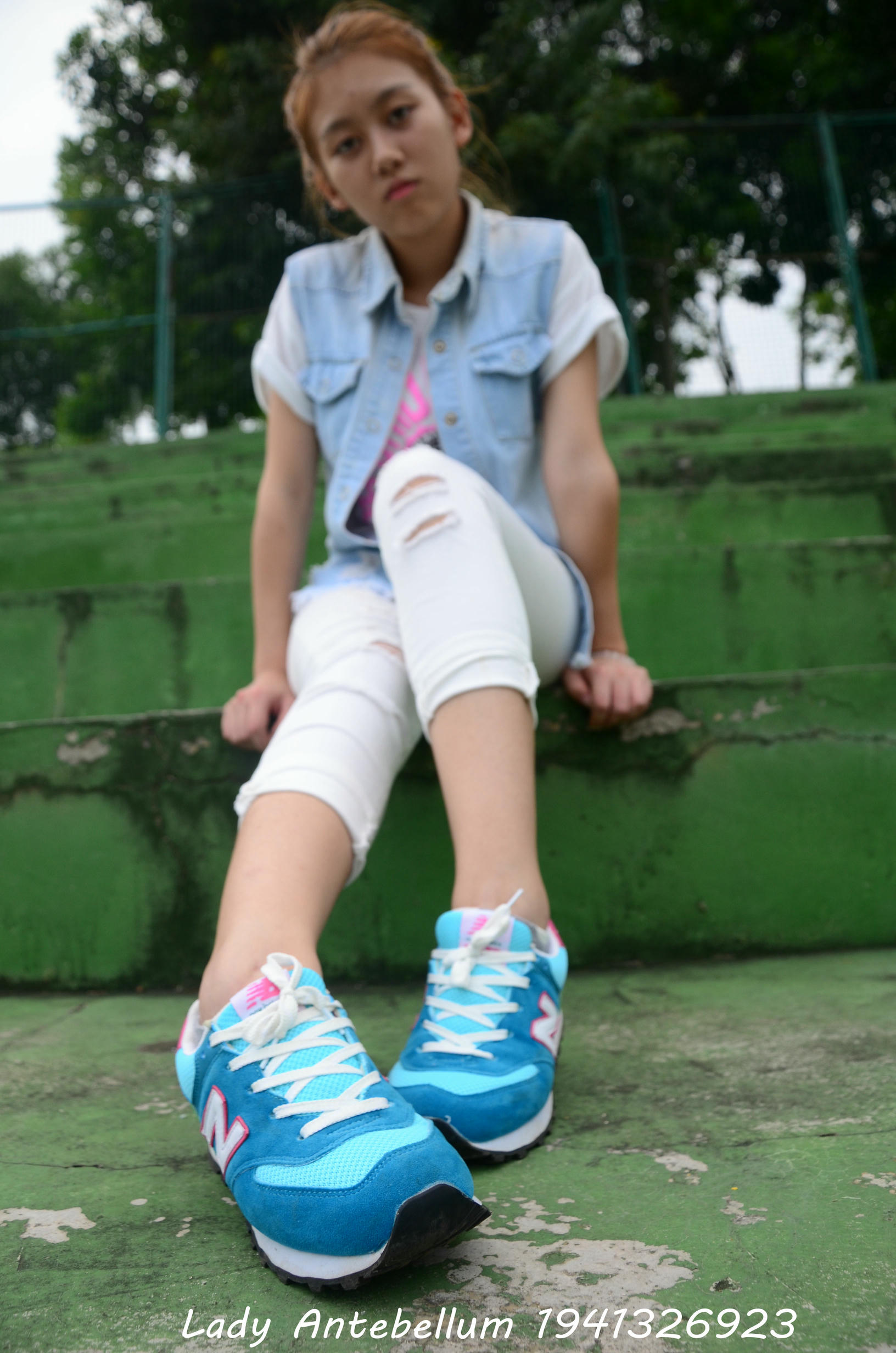 [战前女神] 恋足美腿棉袜女神级摄影套图 043 [103P-171MB]_第1集