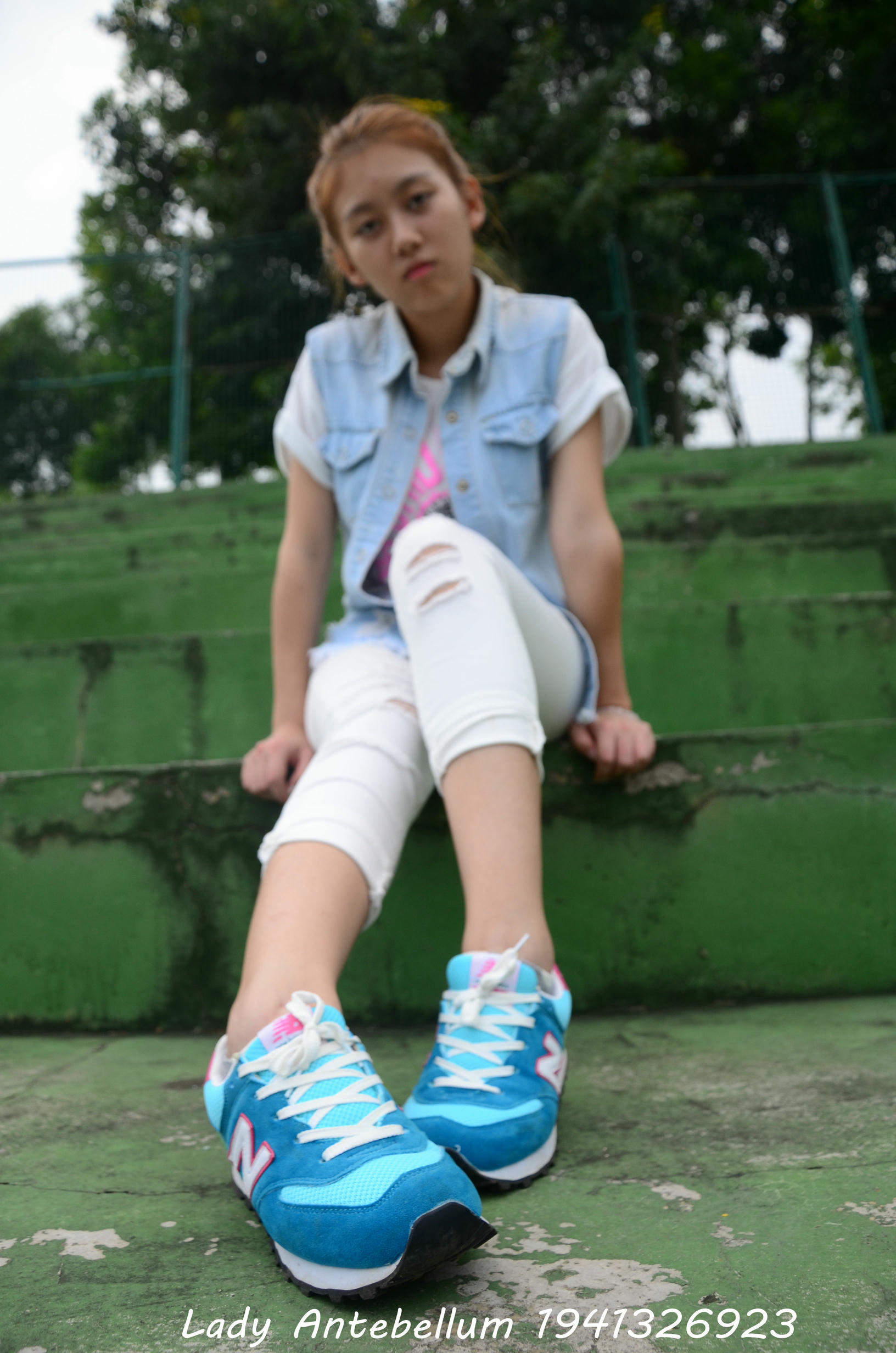 [战前女神] 恋足美腿棉袜女神级摄影套图 043 [103P-171MB]_第2集