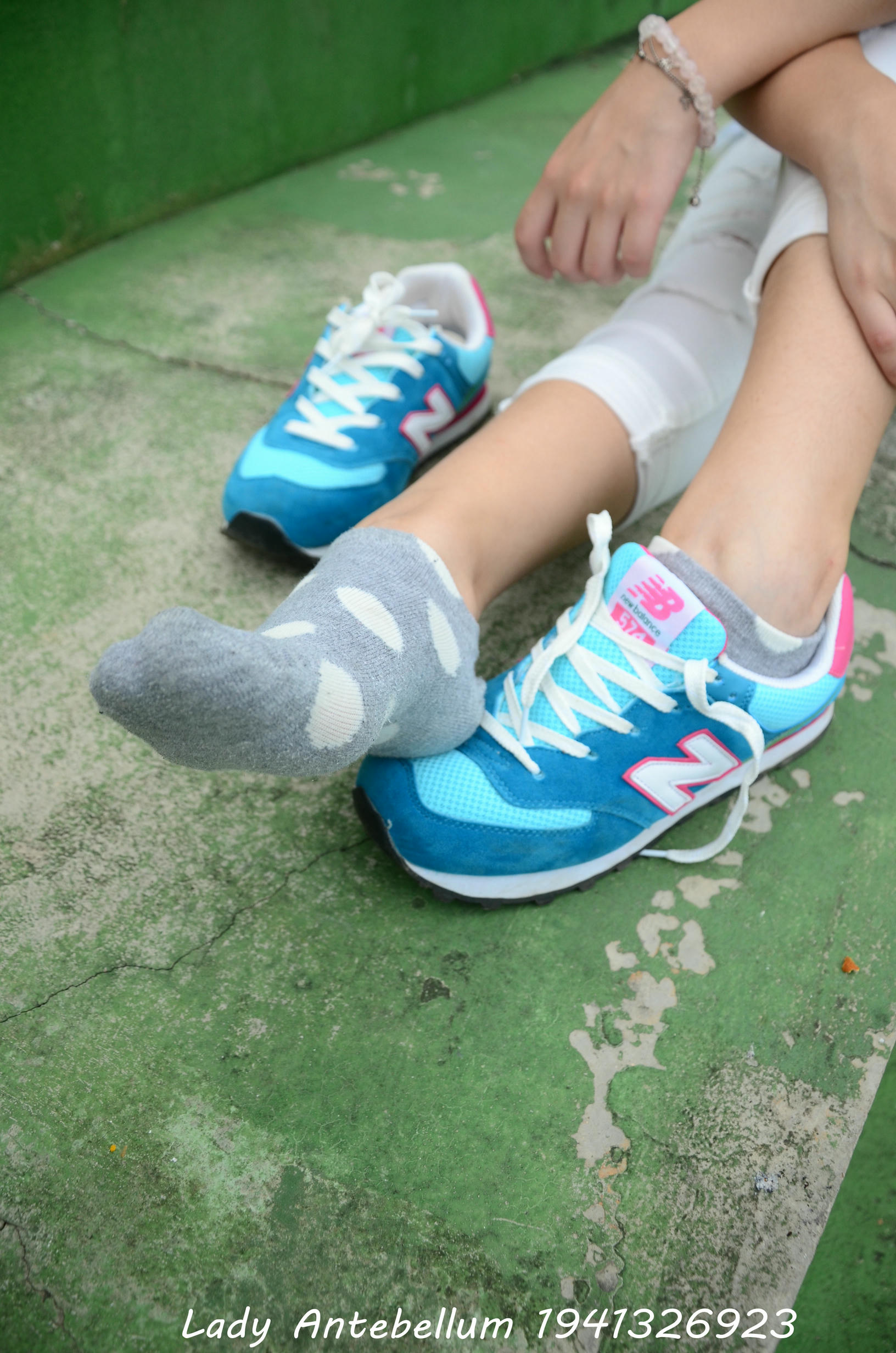 [战前女神] 恋足美腿棉袜女神级摄影套图 043 [103P-171MB]_第3集