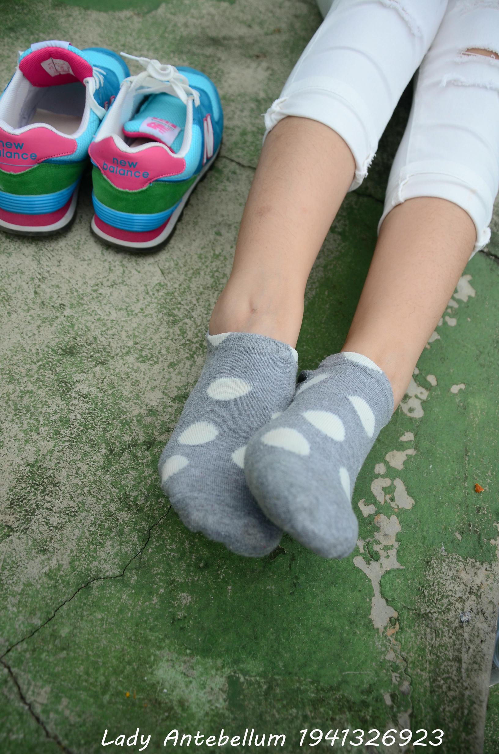 [战前女神] 恋足美腿棉袜女神级摄影套图 043 [103P-171MB]_第4集