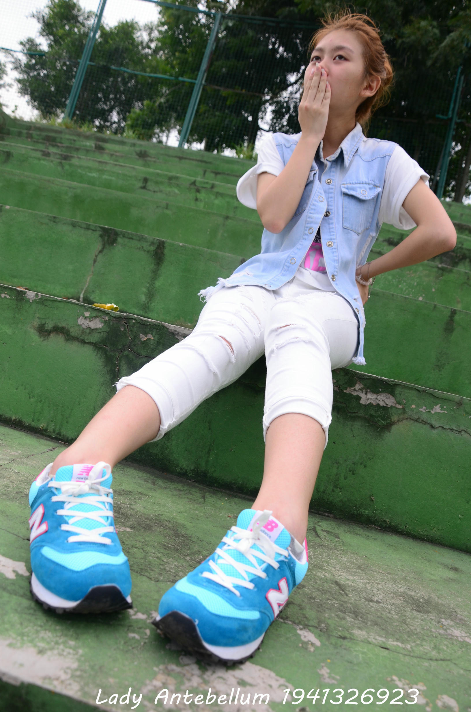 [战前女神] 恋足美腿棉袜女神级摄影套图 043 [103P-171MB]_第1集