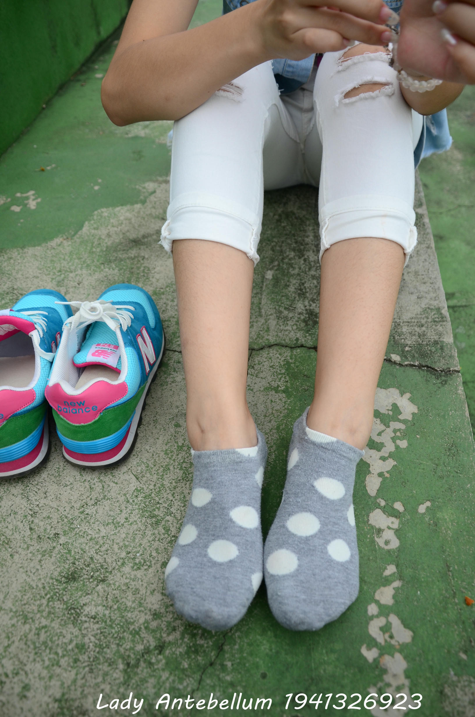 [战前女神] 恋足美腿棉袜女神级摄影套图 043 [103P-171MB]_第4集