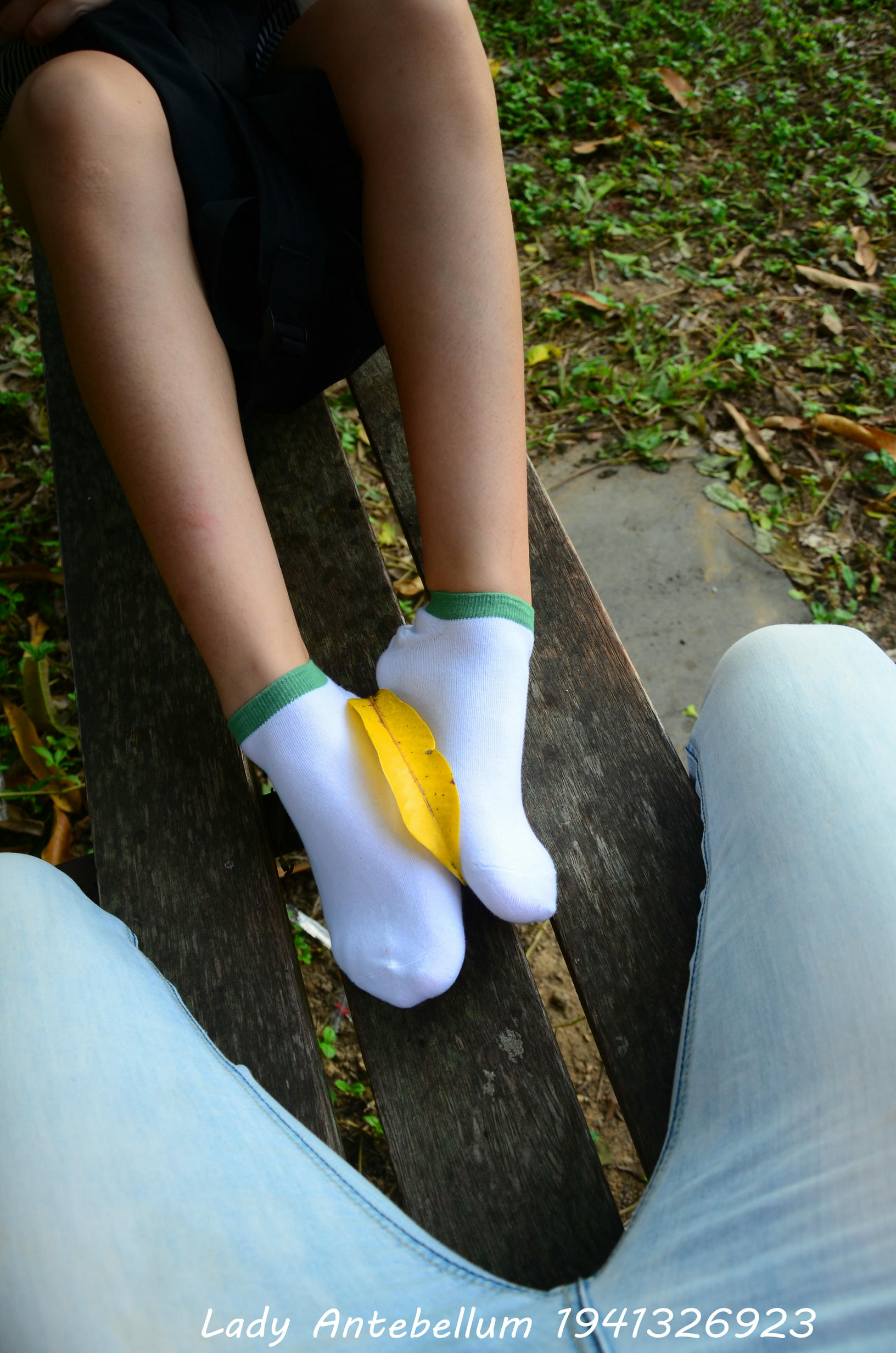 [战前女神] 恋足美腿棉袜女神级摄影套图 044 [89P-245MB]_第4集