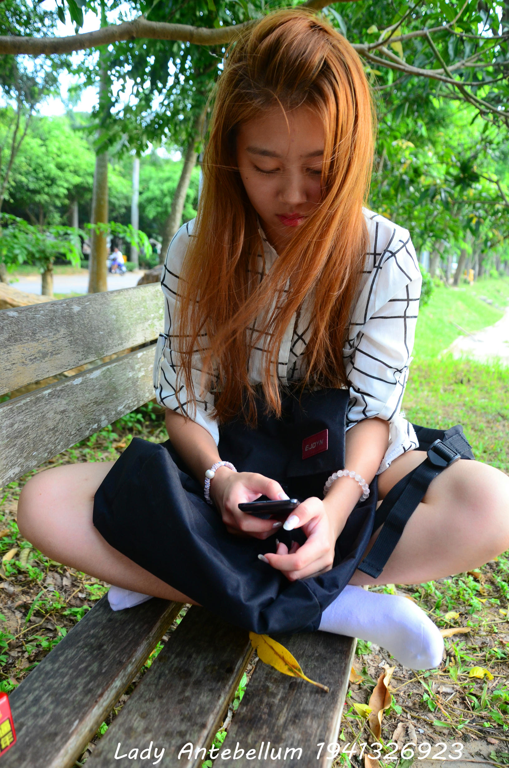 [战前女神] 恋足美腿棉袜女神级摄影套图 044 [89P-245MB]_第4集