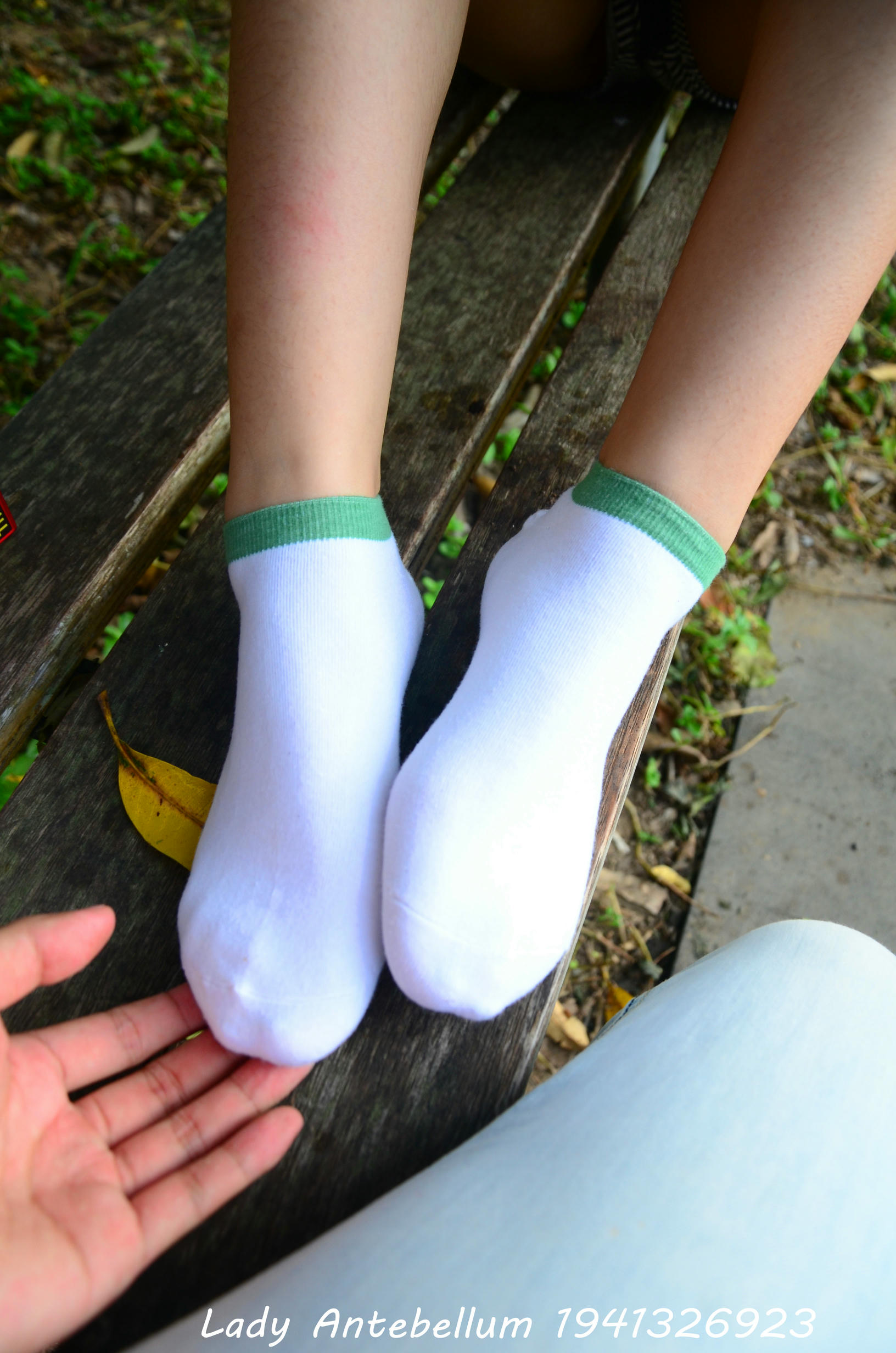 [战前女神] 恋足美腿棉袜女神级摄影套图 044 [89P-245MB]_第4集