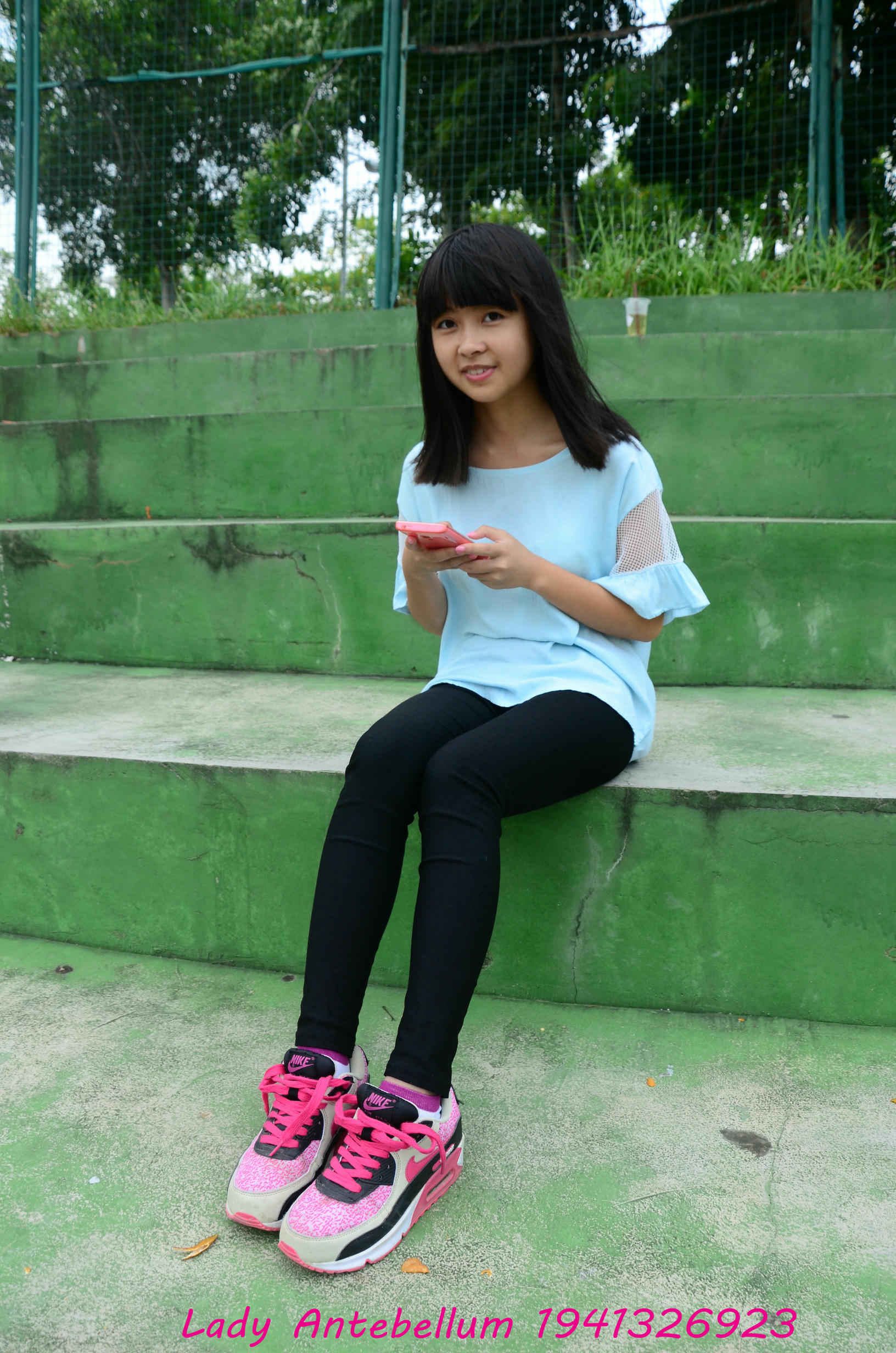 [战前女神] 恋足美腿棉袜女神级摄影套图 045 [82P-153MB]_第1集