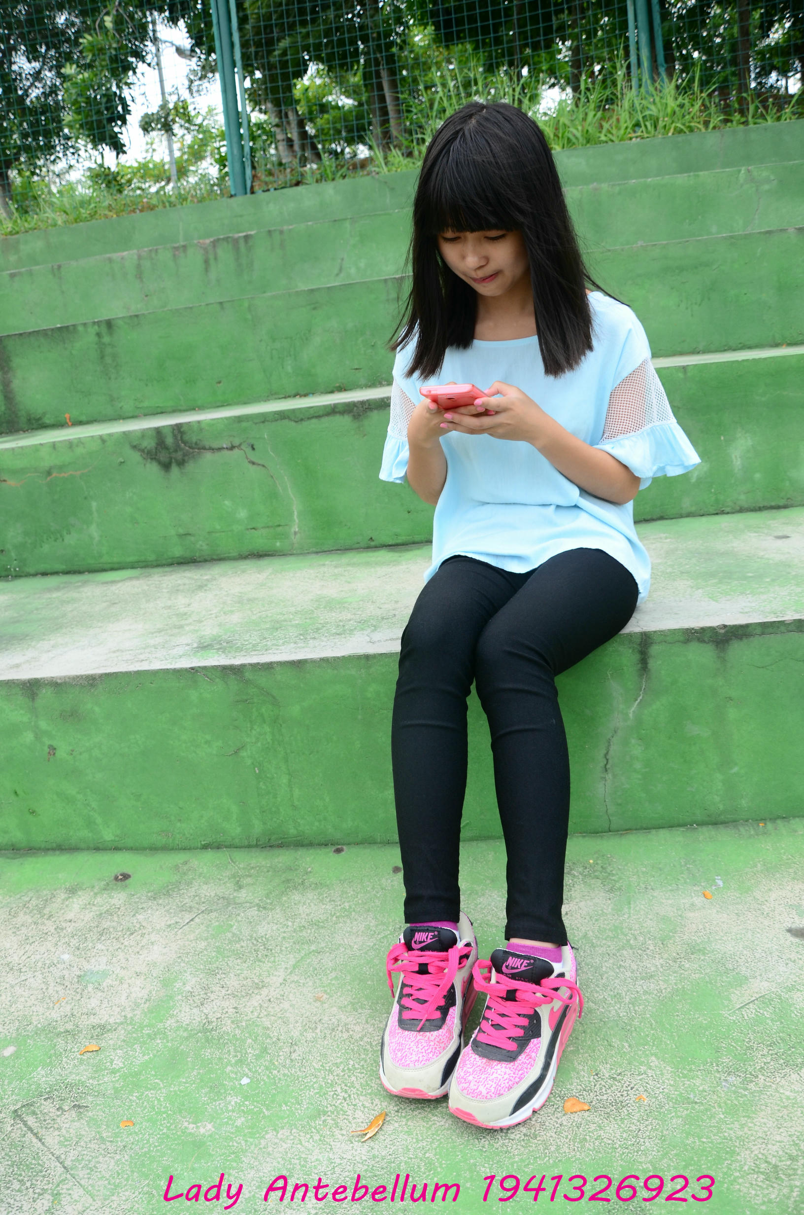 [战前女神] 恋足美腿棉袜女神级摄影套图 045 [82P-153MB]_第1集