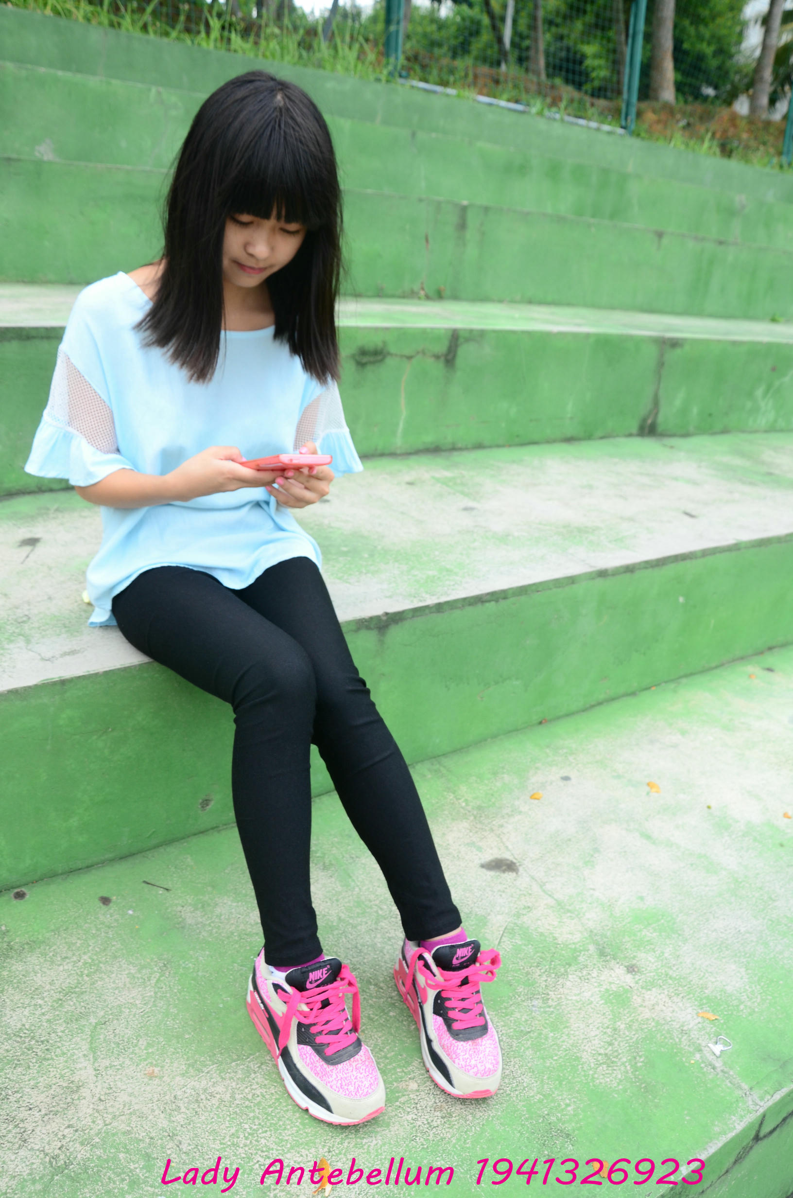 [战前女神] 恋足美腿棉袜女神级摄影套图 045 [82P-153MB]_第2集