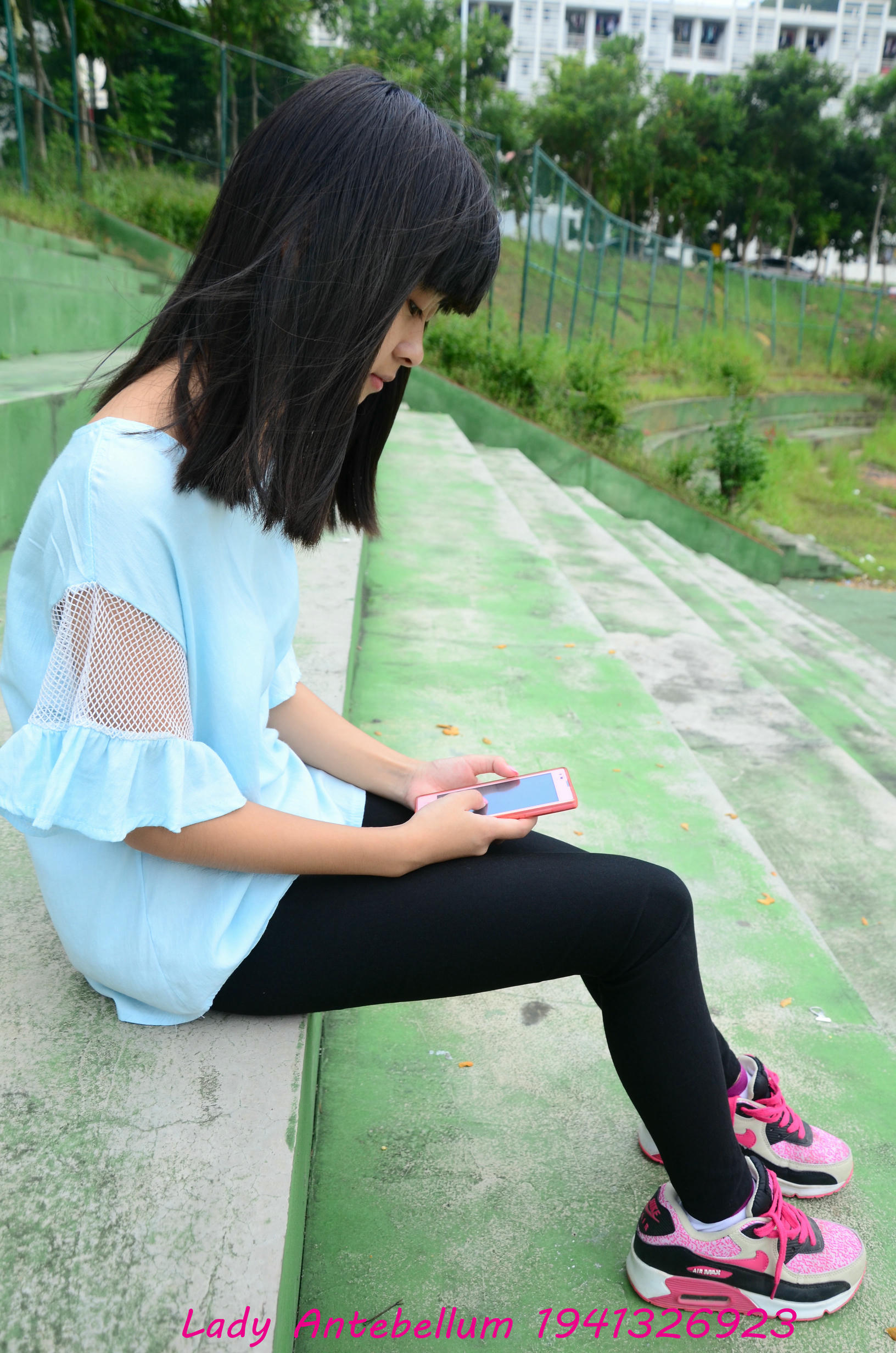 [战前女神] 恋足美腿棉袜女神级摄影套图 045 [82P-153MB]_第2集