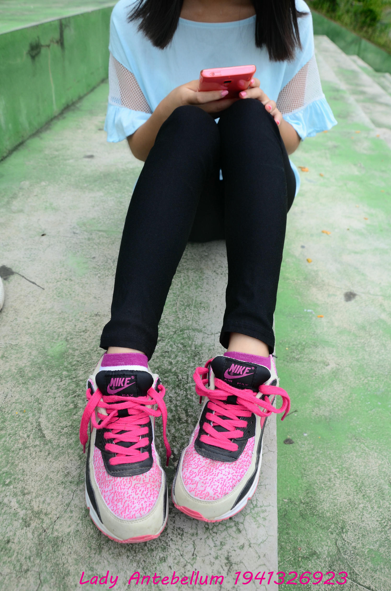 [战前女神] 恋足美腿棉袜女神级摄影套图 045 [82P-153MB]_第2集