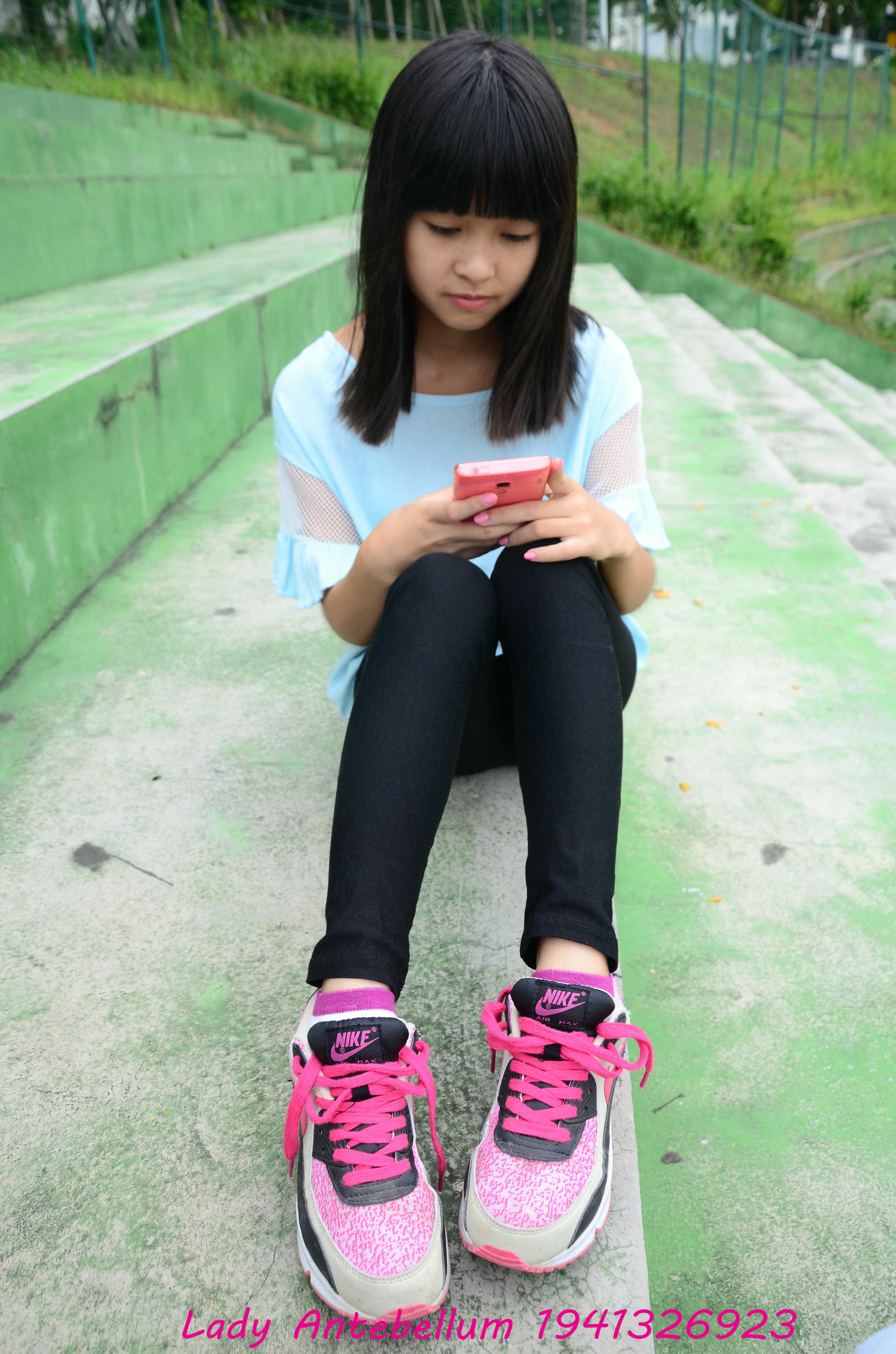 [战前女神] 恋足美腿棉袜女神级摄影套图 045 [82P-153MB]_第2集