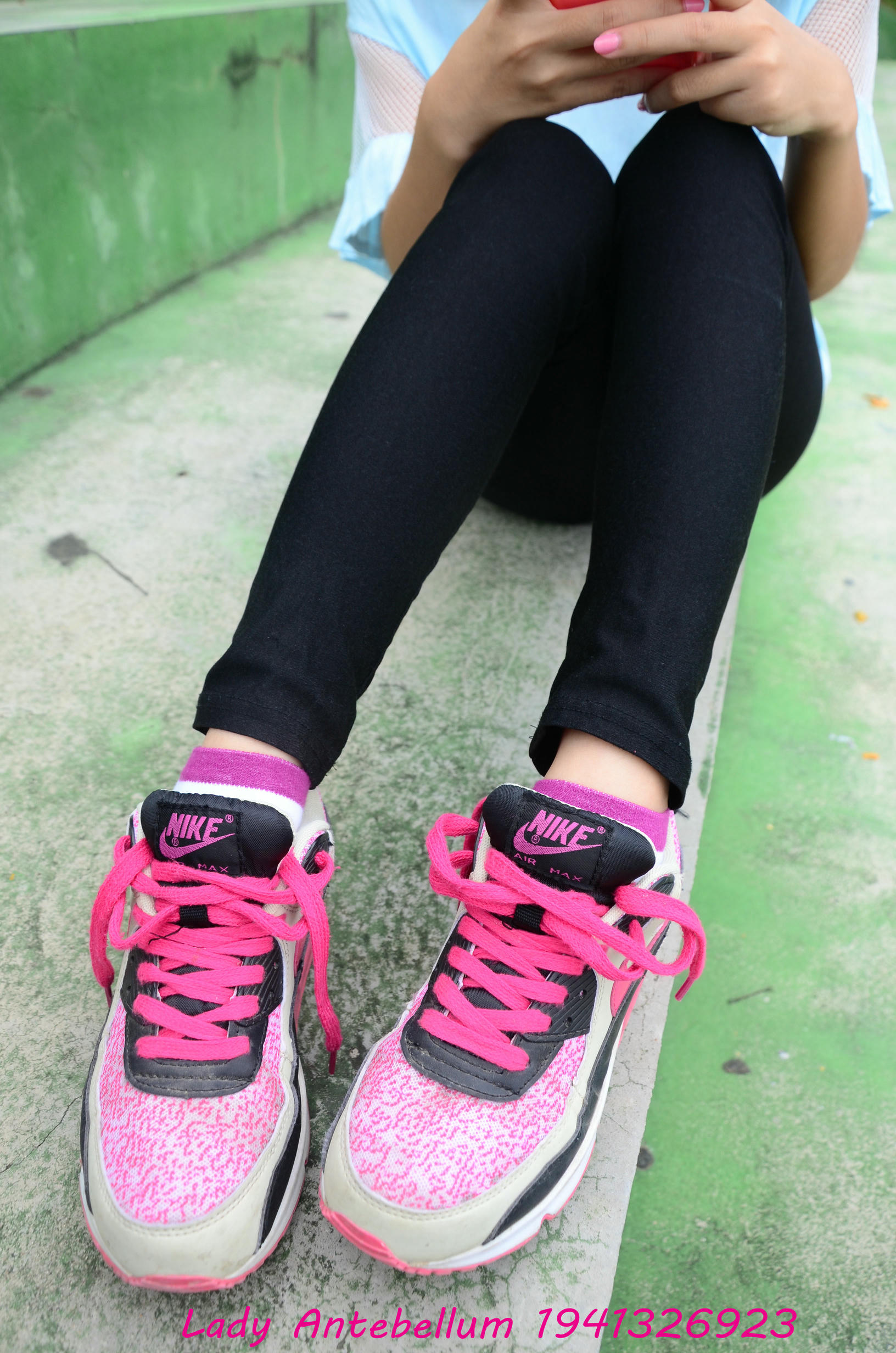 [战前女神] 恋足美腿棉袜女神级摄影套图 045 [82P-153MB]_第2集