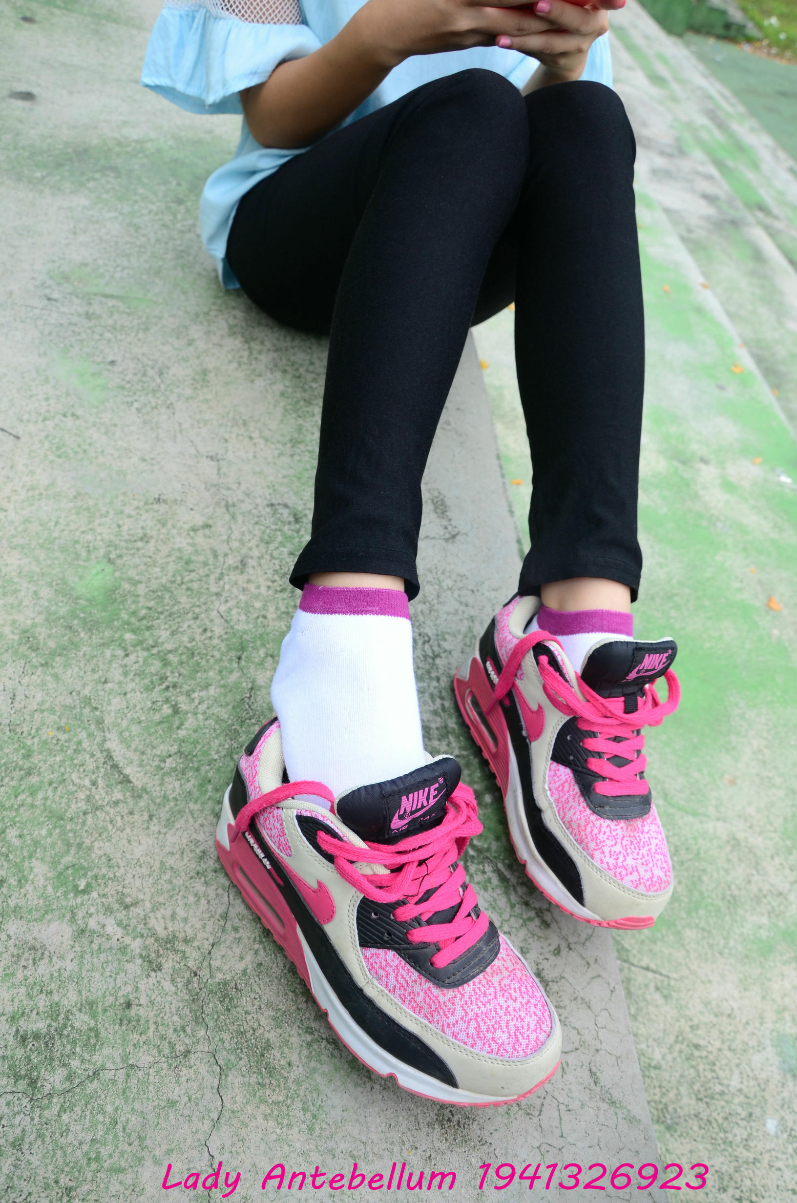 [战前女神] 恋足美腿棉袜女神级摄影套图 045 [82P-153MB]_第3集