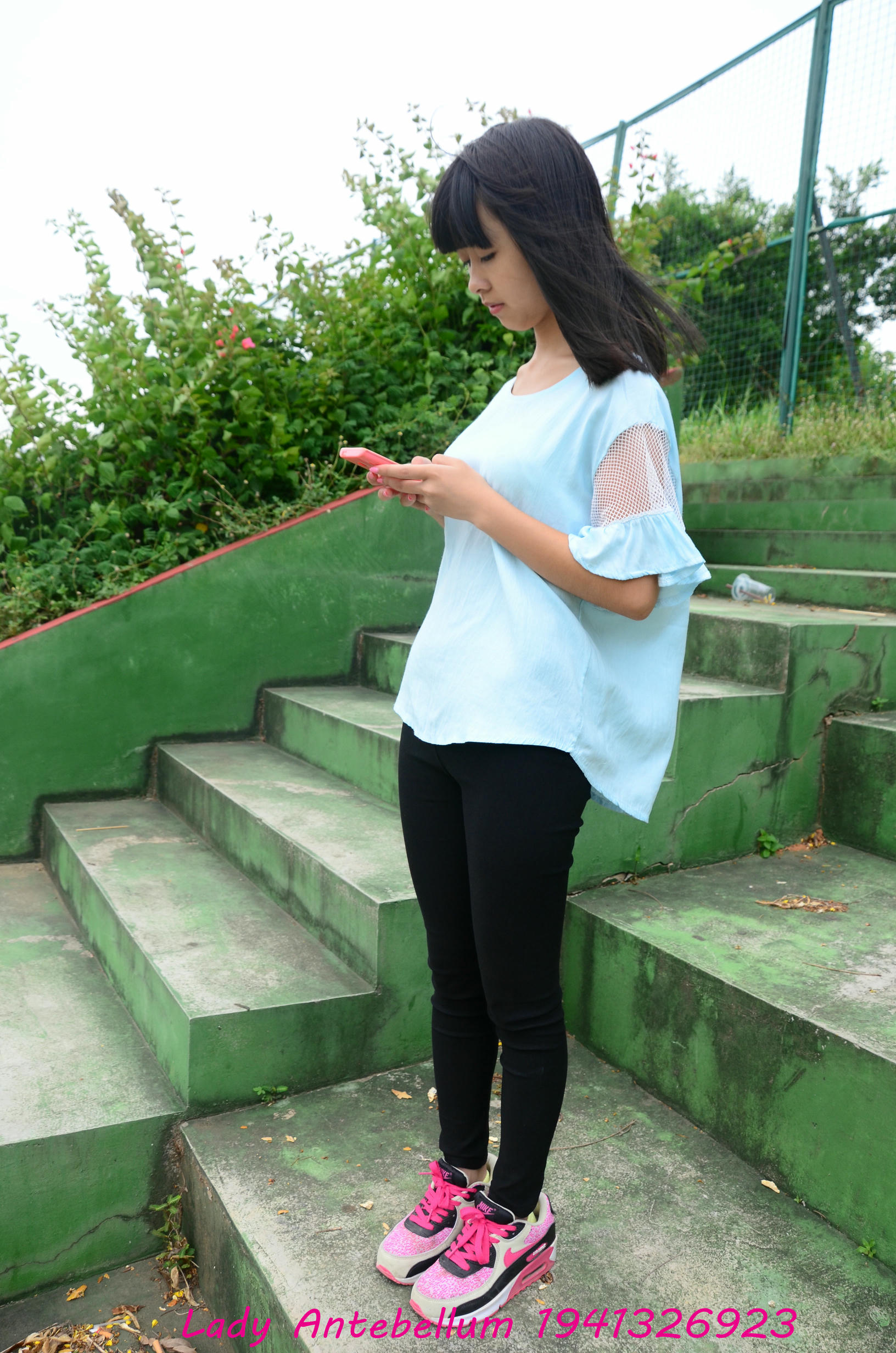 [战前女神] 恋足美腿棉袜女神级摄影套图 045 [82P-153MB]_第1集