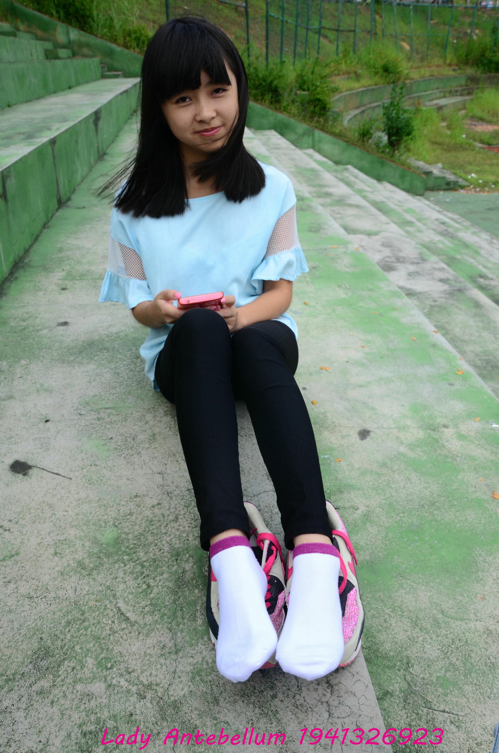 [战前女神] 恋足美腿棉袜女神级摄影套图 045 [82P-153MB]_第3集