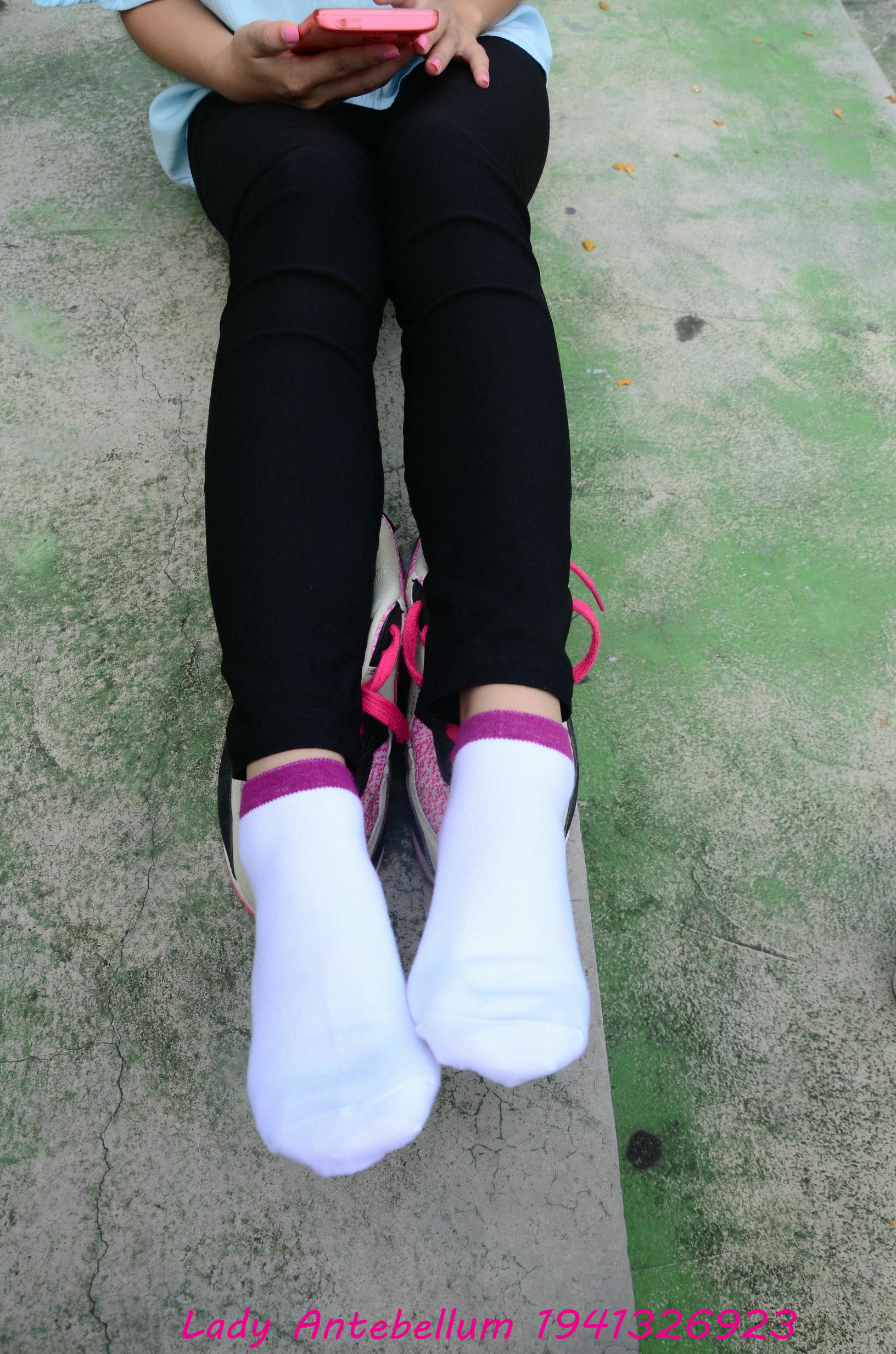 [战前女神] 恋足美腿棉袜女神级摄影套图 045 [82P-153MB]_第4集