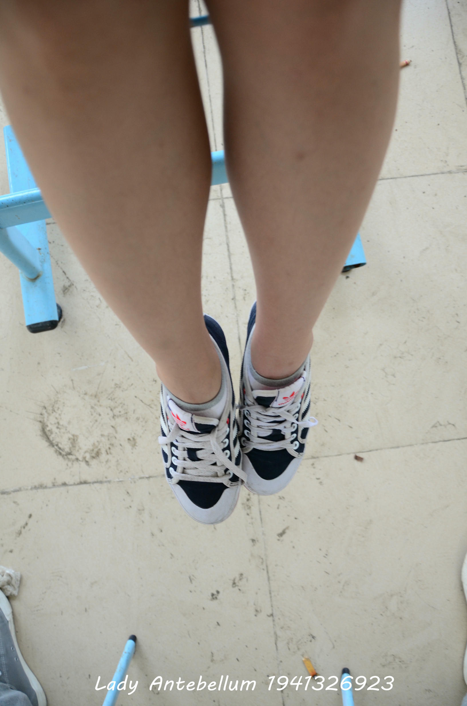 [战前女神] 恋足美腿棉袜女神级摄影套图 046 [108P-123MB]_第2集