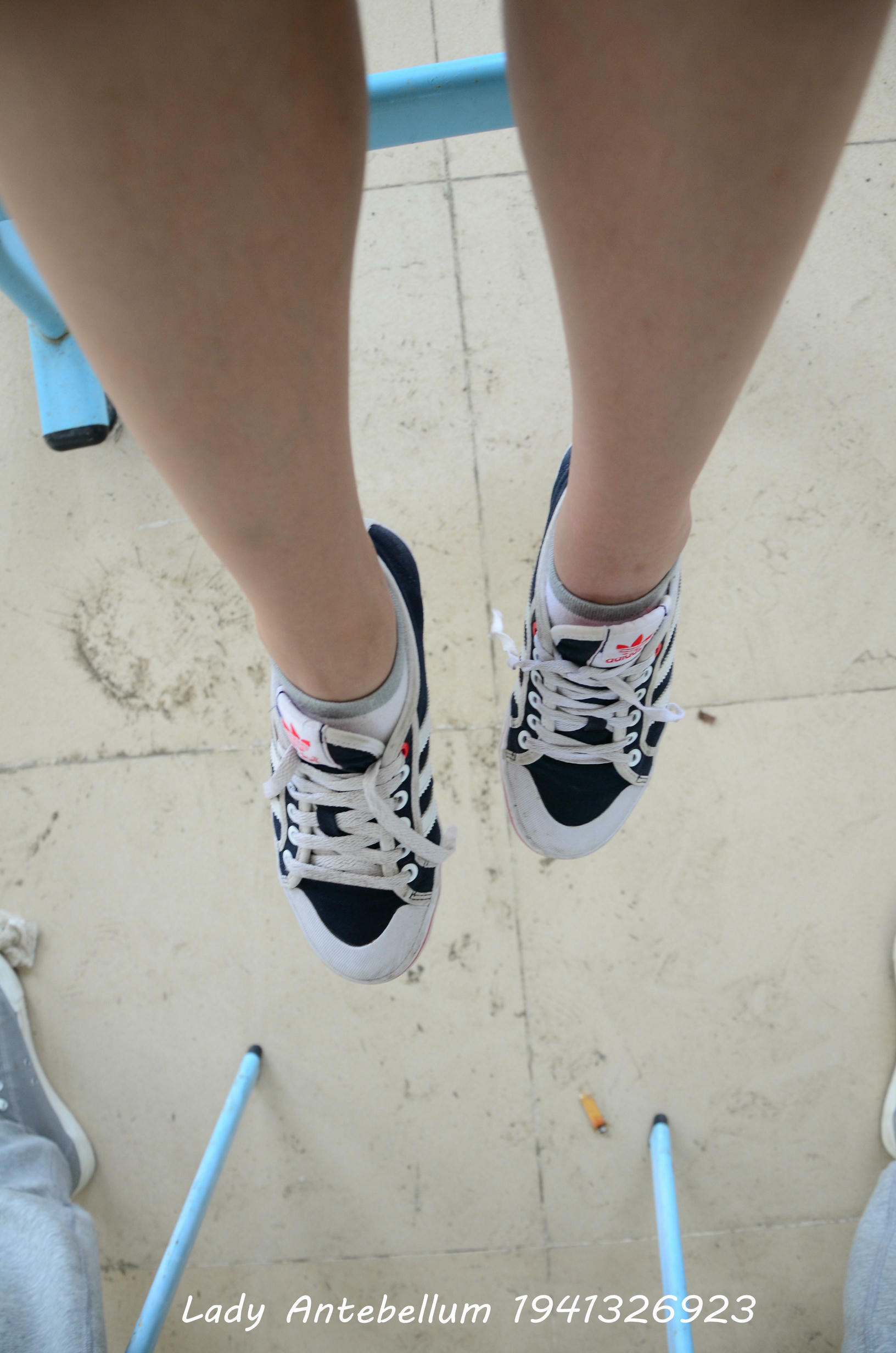 [战前女神] 恋足美腿棉袜女神级摄影套图 046 [108P-123MB]_第2集