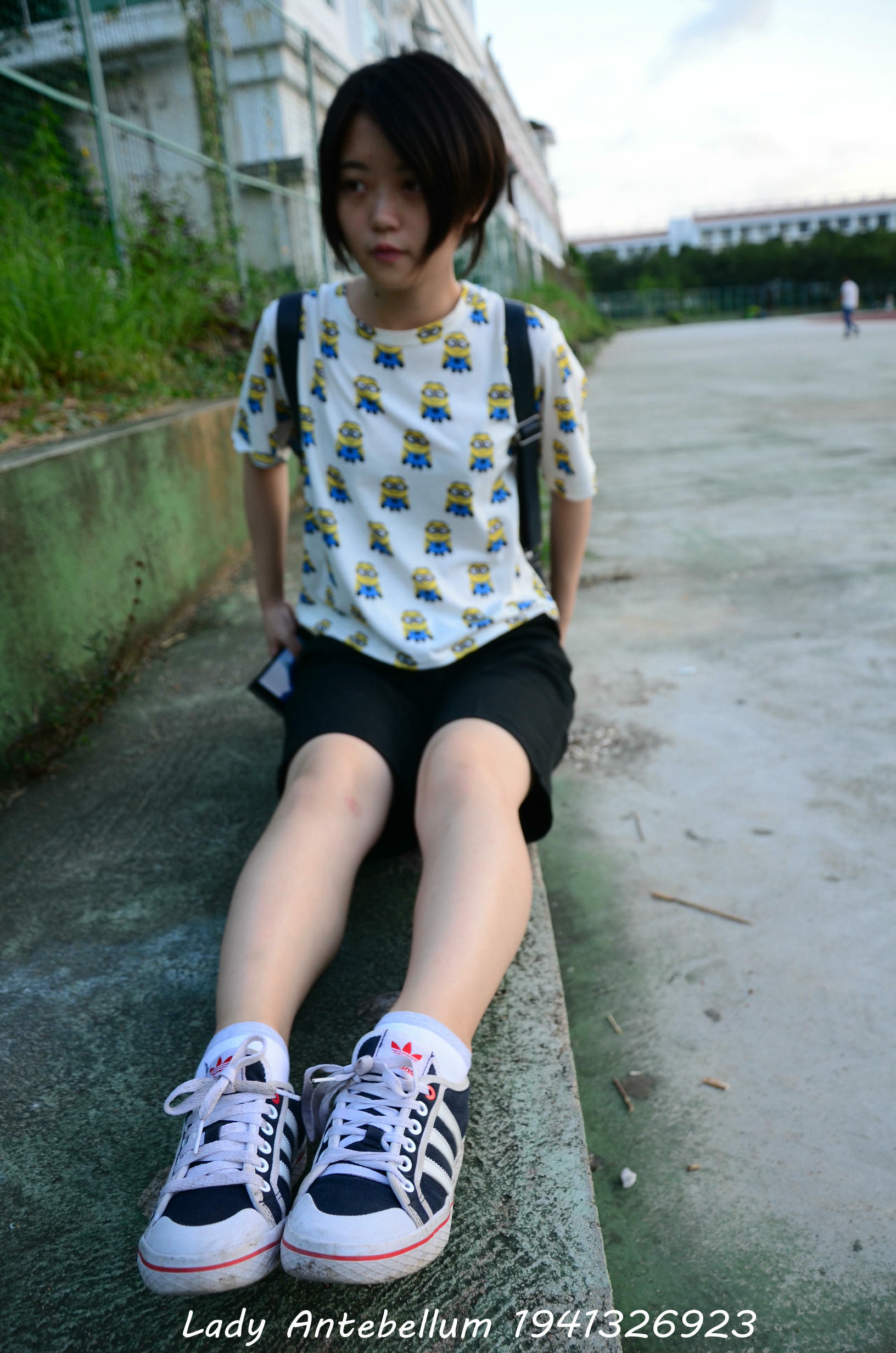 [战前女神] 恋足美腿棉袜女神级摄影套图 047 [116P-162MB]_第1集