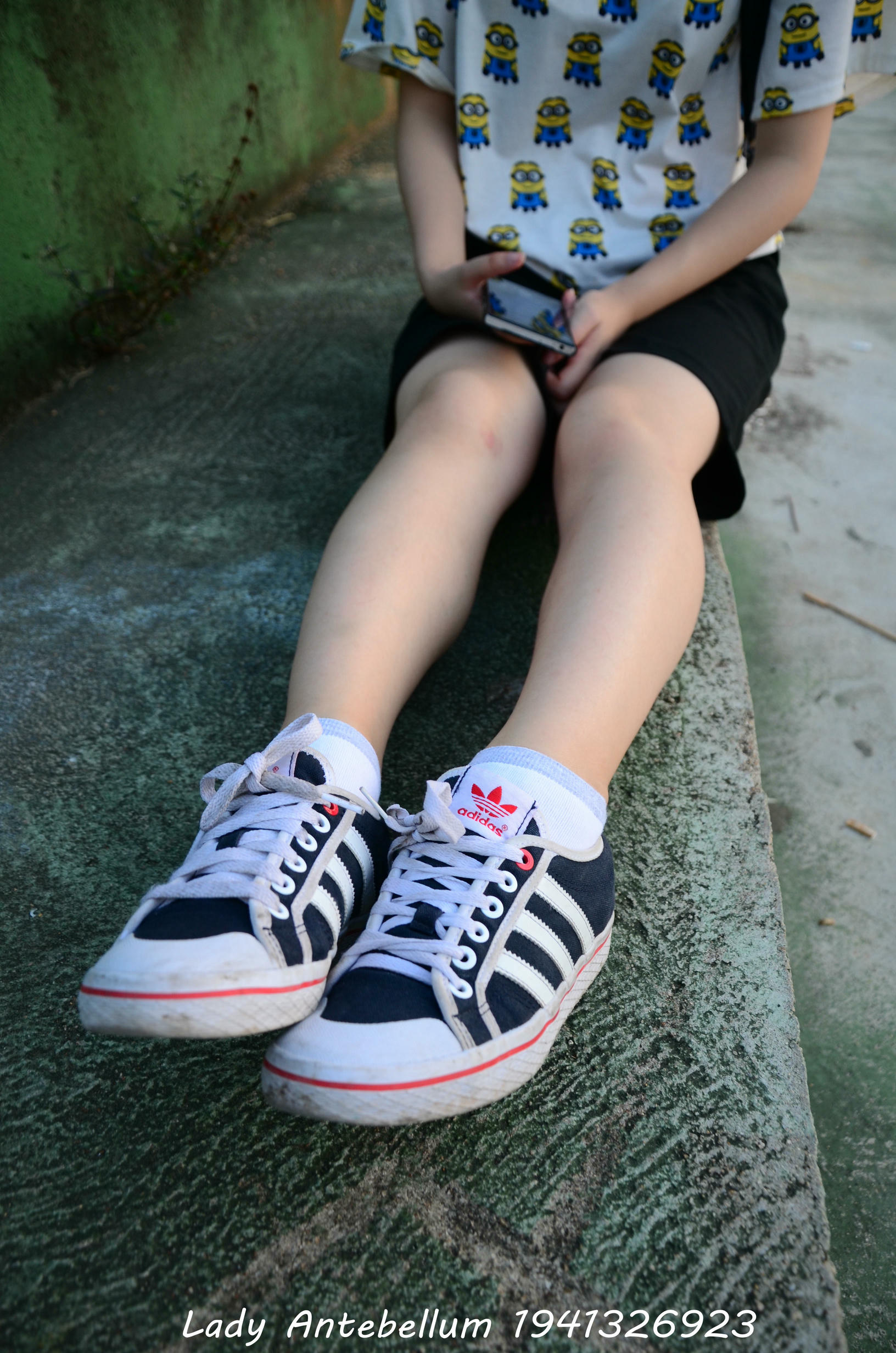 [战前女神] 恋足美腿棉袜女神级摄影套图 047 [116P-162MB]_第2集