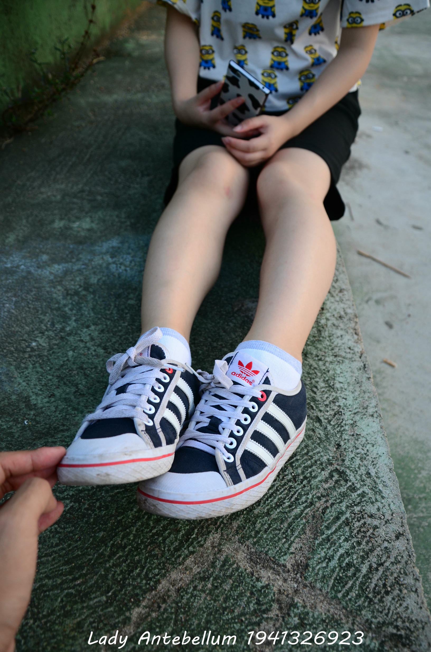 [战前女神] 恋足美腿棉袜女神级摄影套图 047 [116P-162MB]_第2集