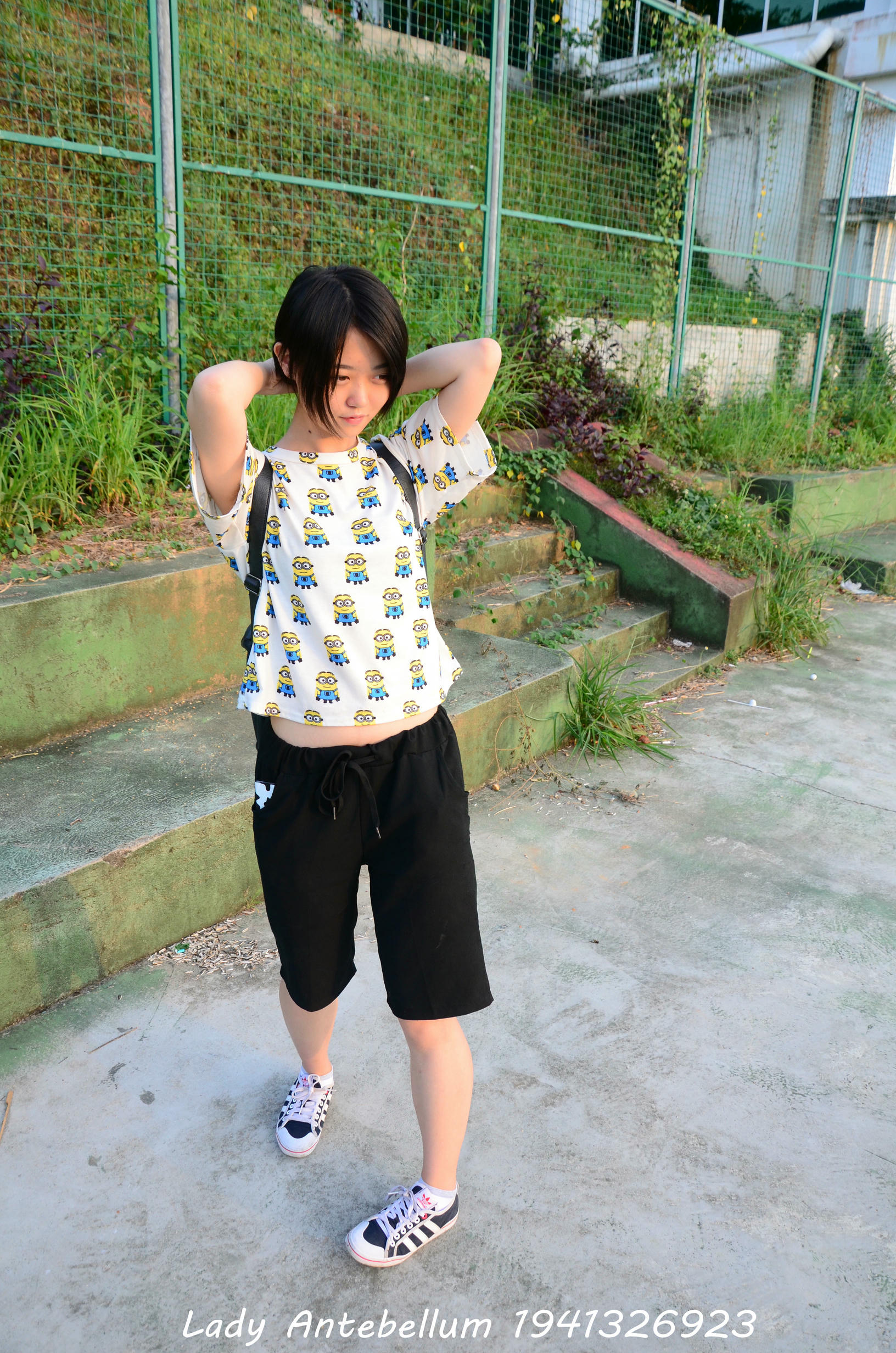 [战前女神] 恋足美腿棉袜女神级摄影套图 047 [116P-162MB]_第1集