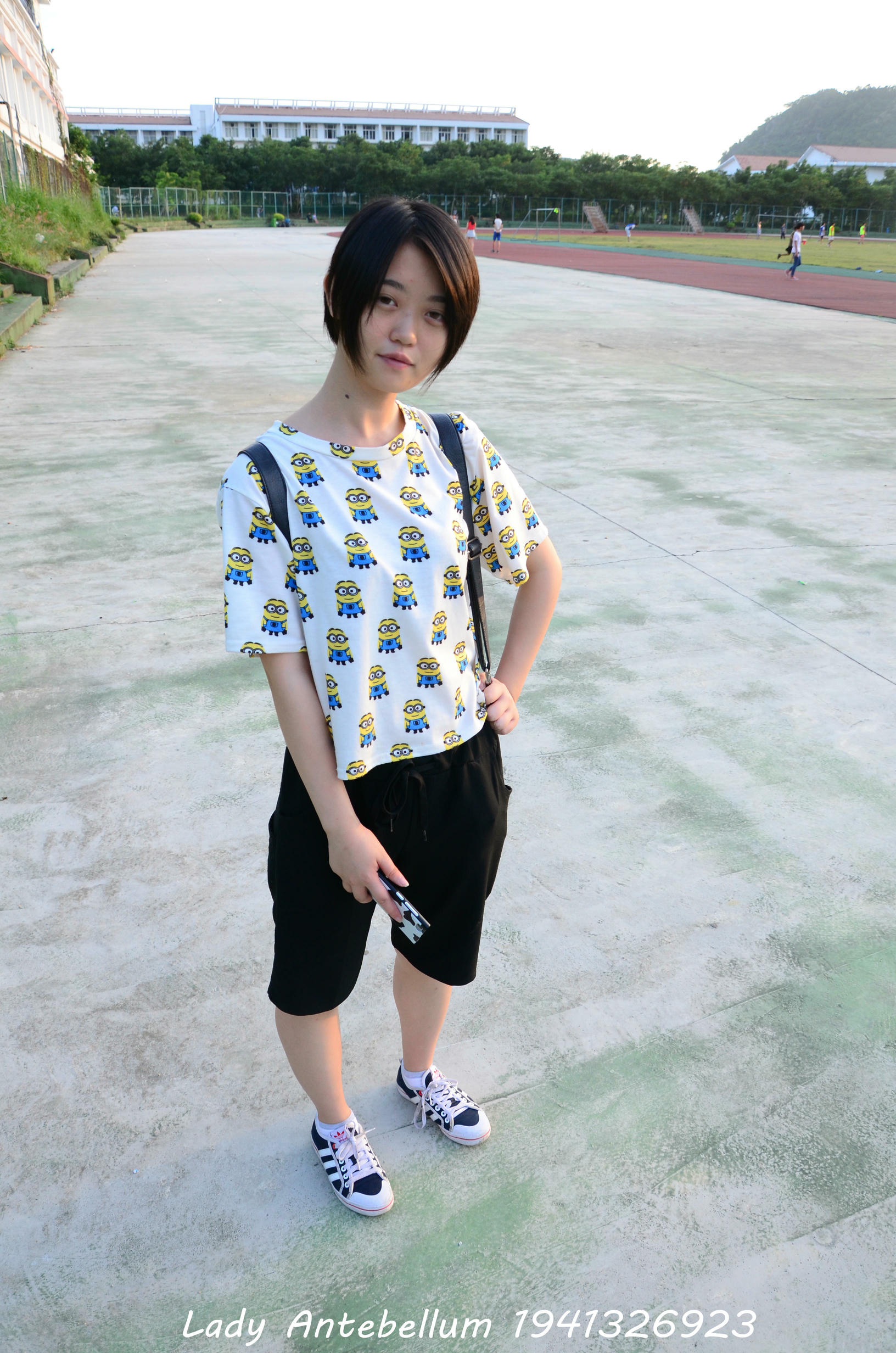 [战前女神] 恋足美腿棉袜女神级摄影套图 047 [116P-162MB]_第1集