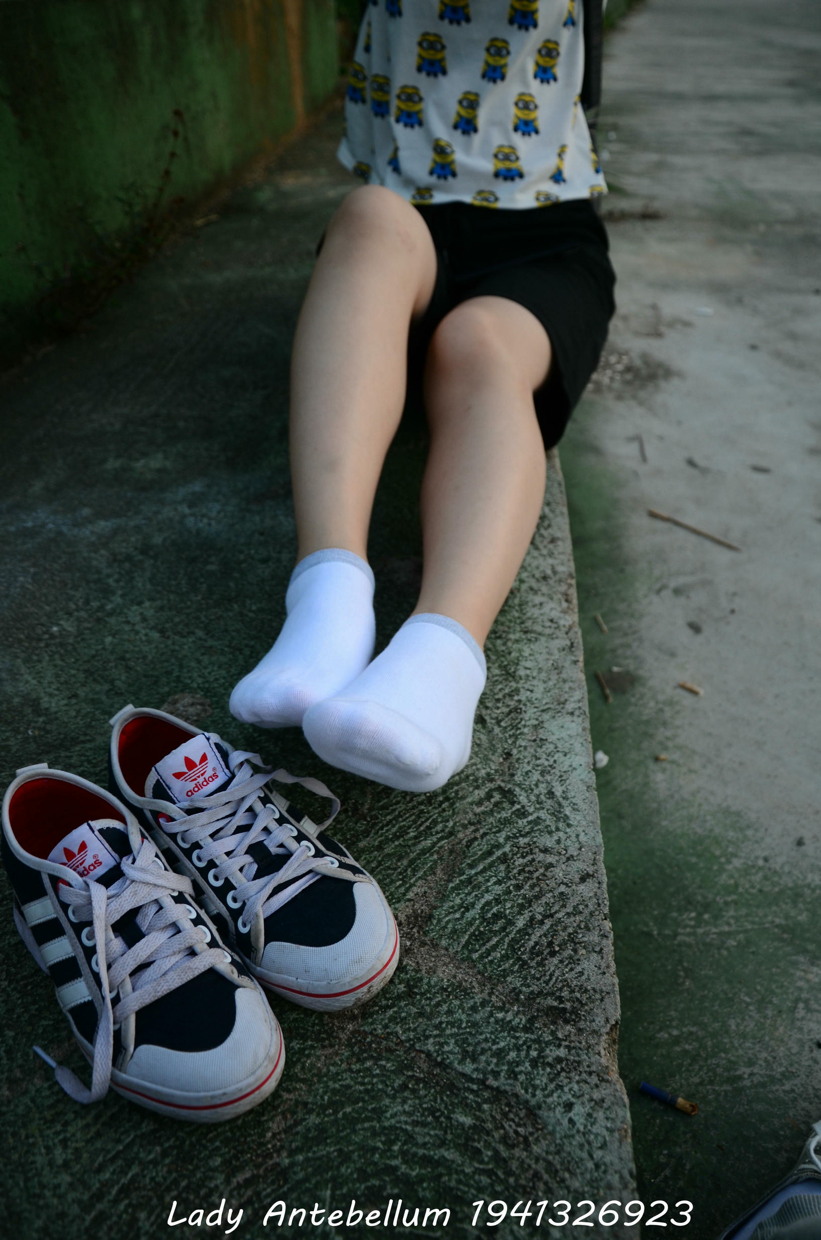 [战前女神] 恋足美腿棉袜女神级摄影套图 047 [116P-162MB]_第4集