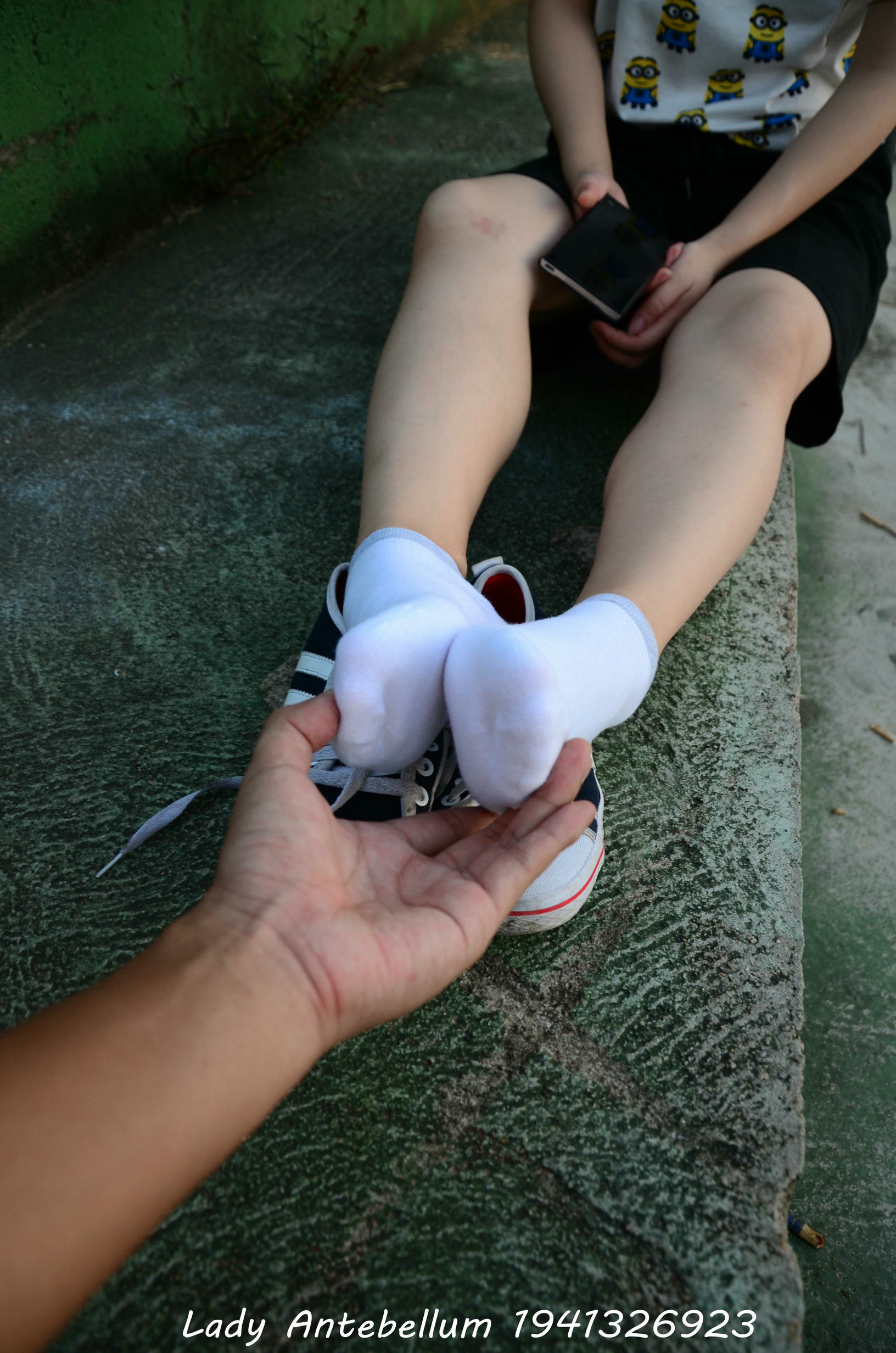 [战前女神] 恋足美腿棉袜女神级摄影套图 047 [116P-162MB]_第4集