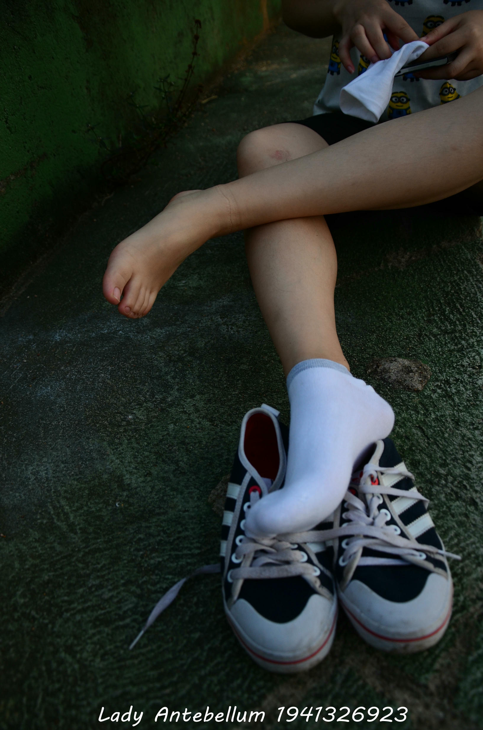 [战前女神] 恋足美腿棉袜女神级摄影套图 047 [116P-162MB]_第5集