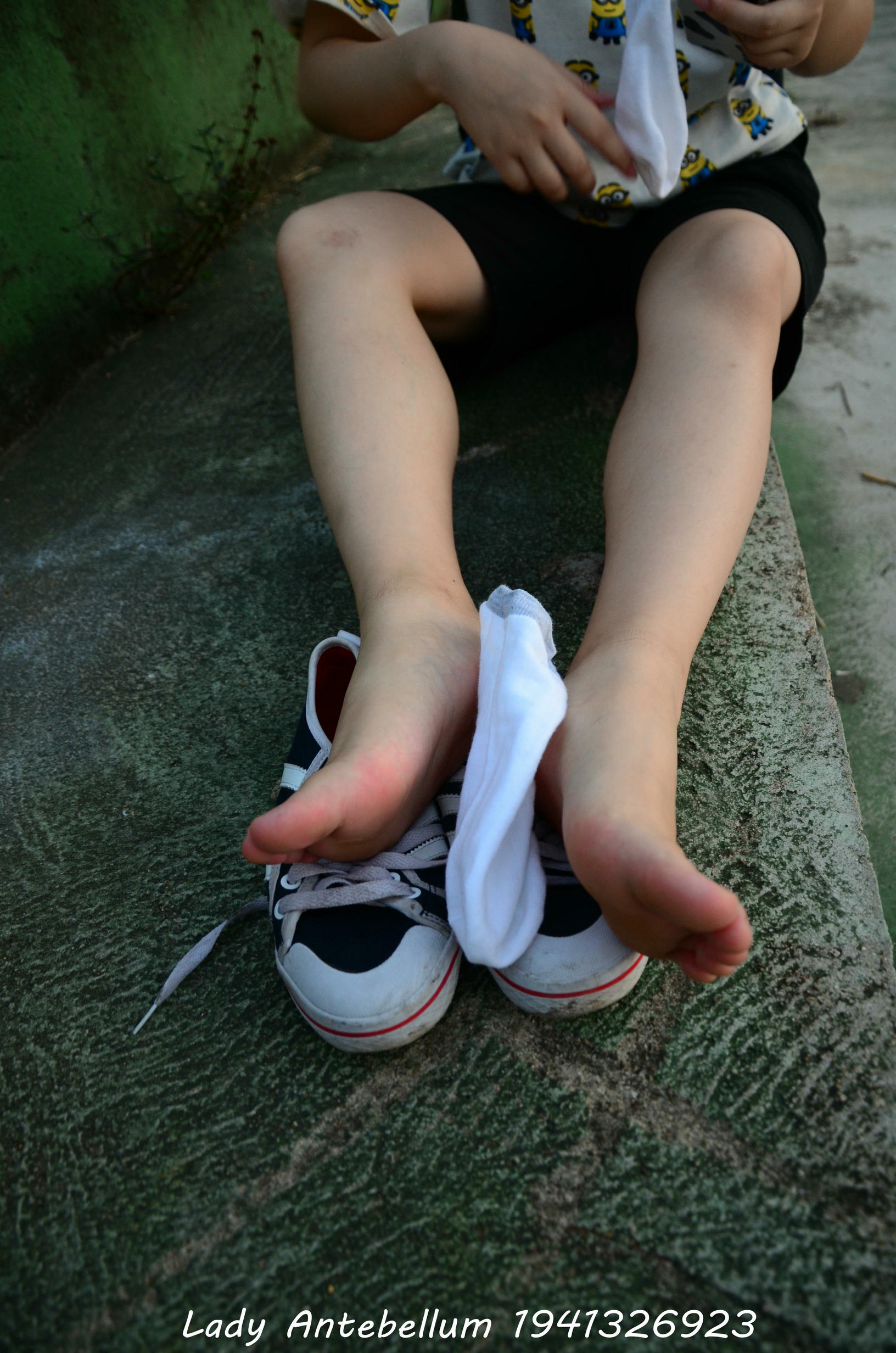 [战前女神] 恋足美腿棉袜女神级摄影套图 047 [116P-162MB]_第5集