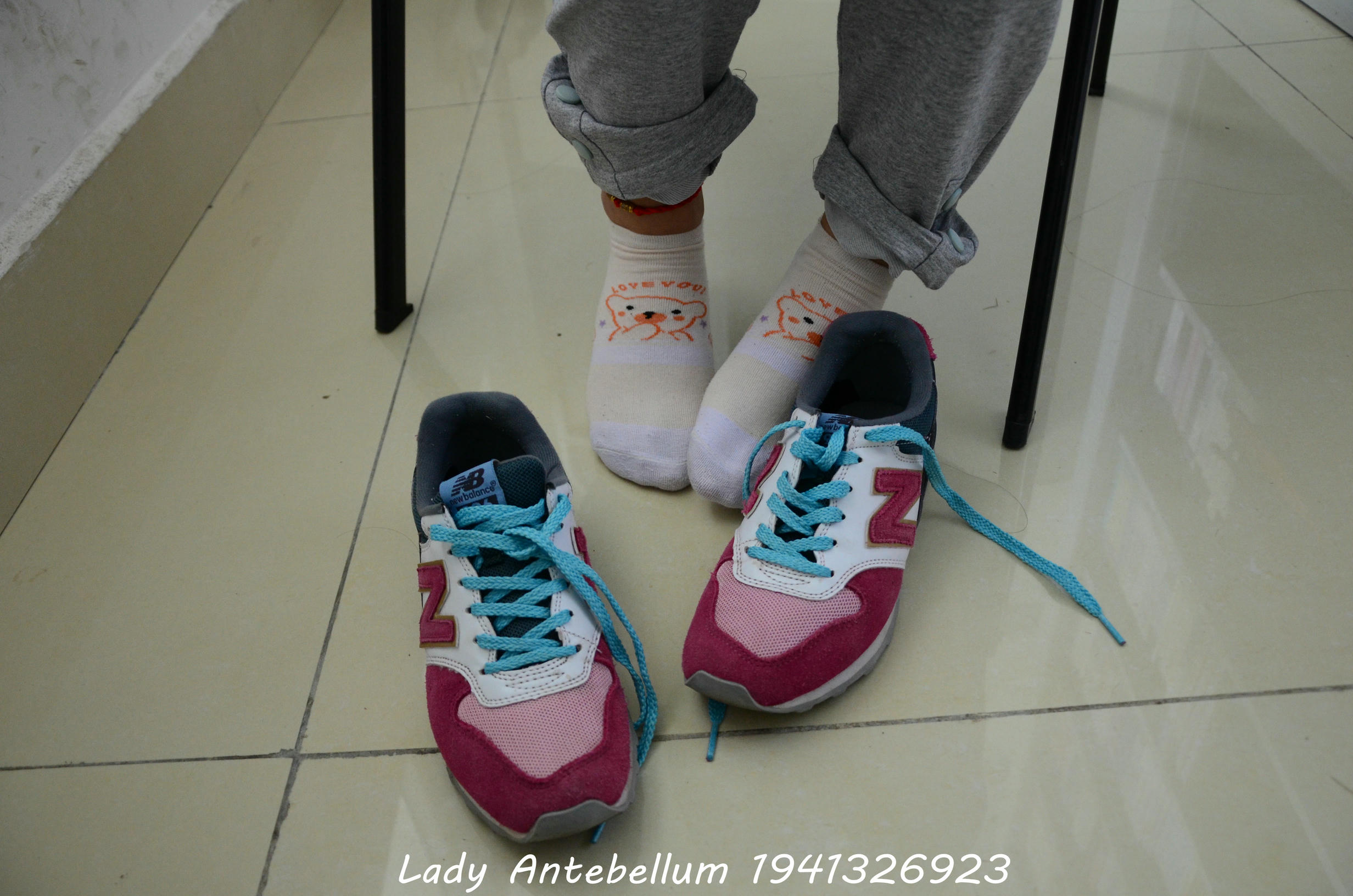 [战前女神] 恋足美腿棉袜女神级摄影套图 048 [71P-123MB]_第3集