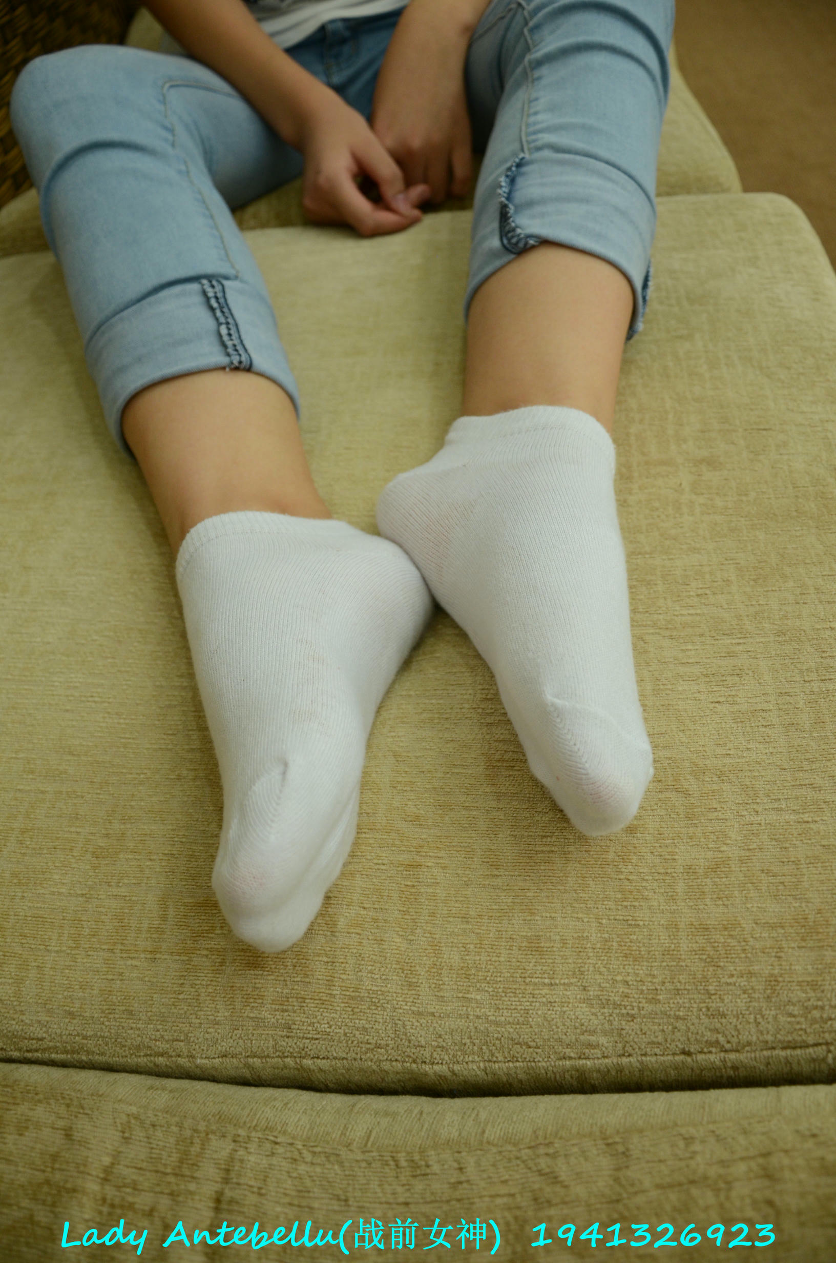 [战前女神] 恋足美腿棉袜女神级摄影套图 049 [283P-327MB]_第7集